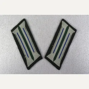 M38 army (Heer) 'Sanitäter' medical collar tabs