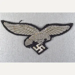 Luftwaffe officers bullion breast eagle