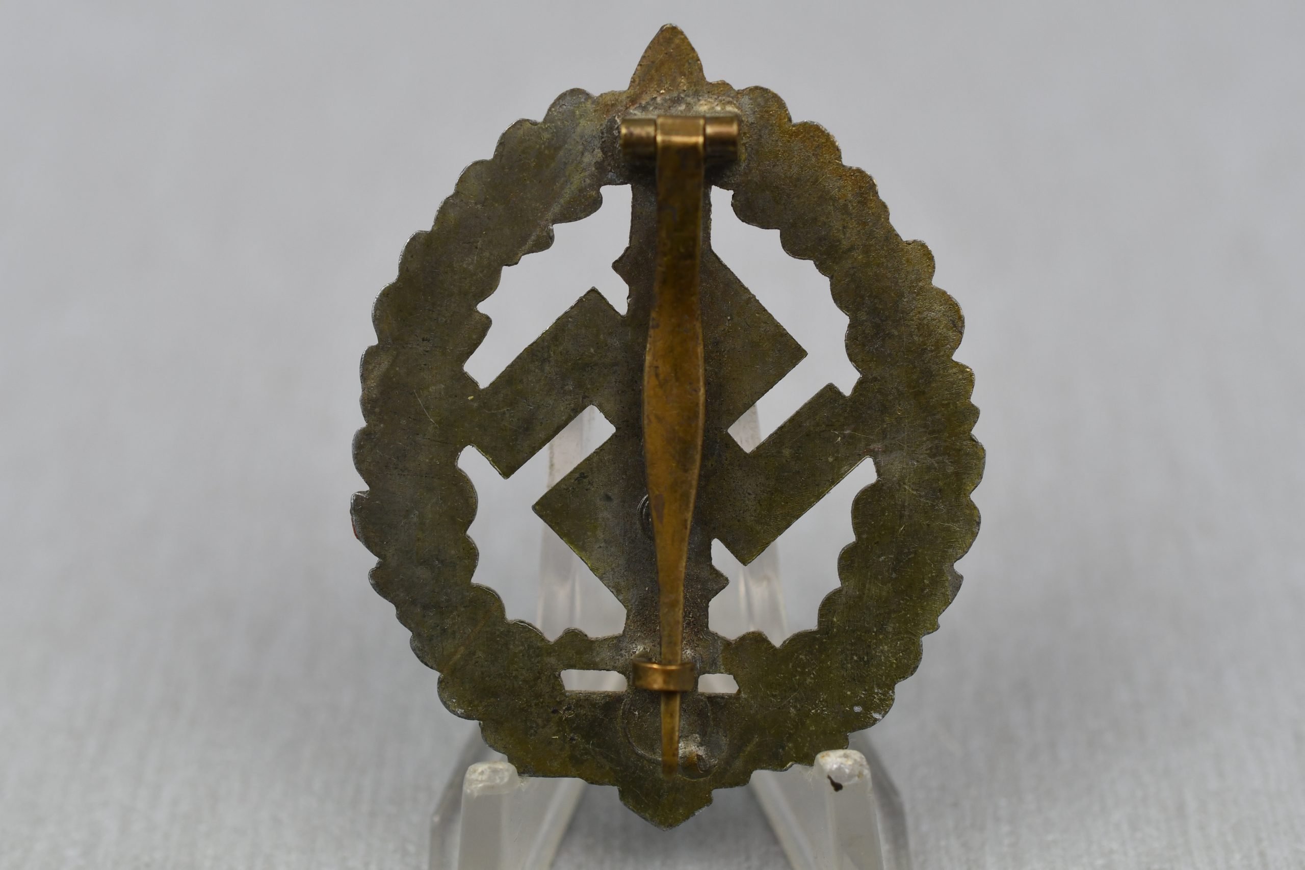 SA Disabled Sports Badge 'SA-Wehrsportabzeichen für Verwundete' by RZM M1/100 Werner Redo — image 2