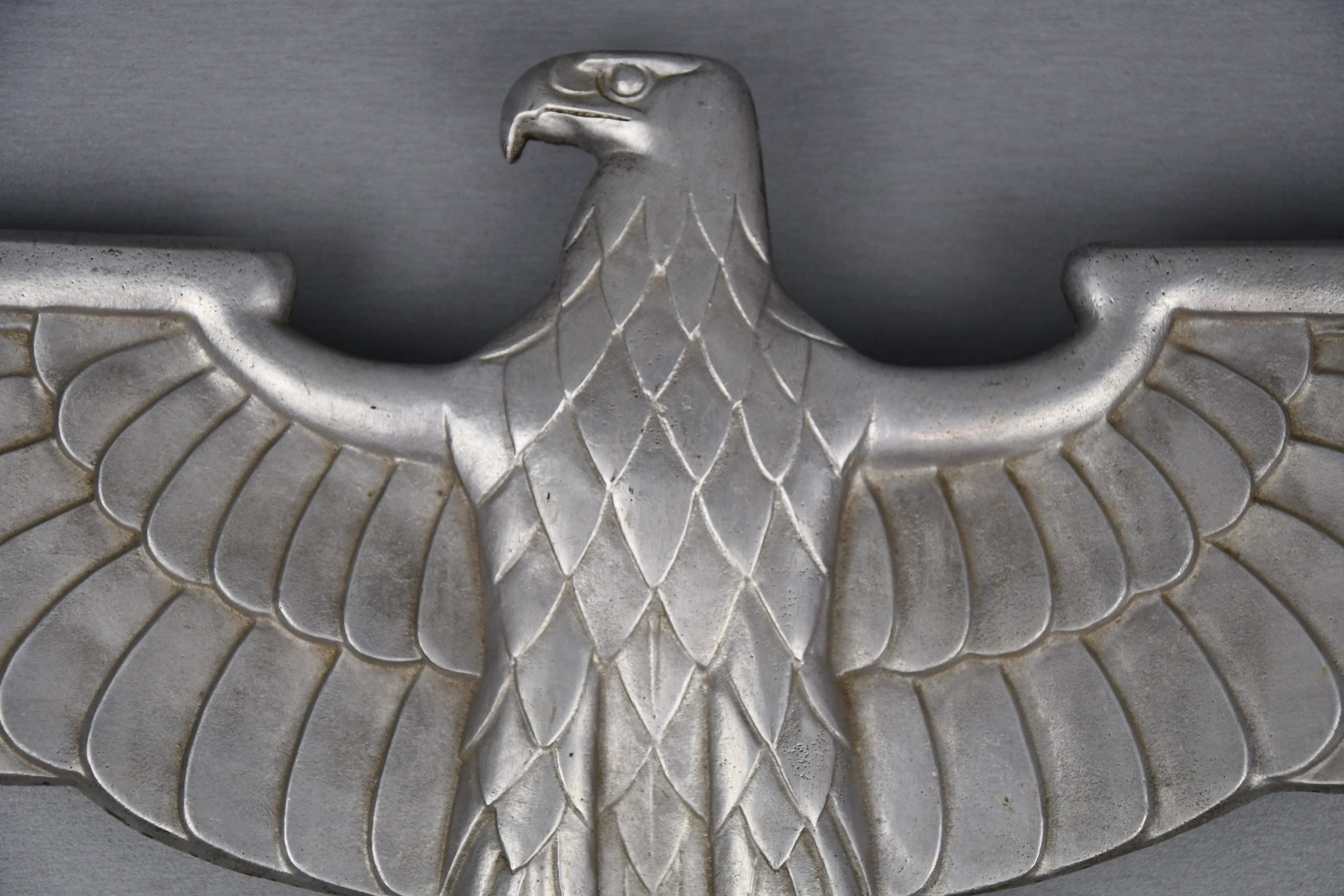 Large German alloy railroad 'Reichsbahn' eagle by HE '27 inch' — image 2