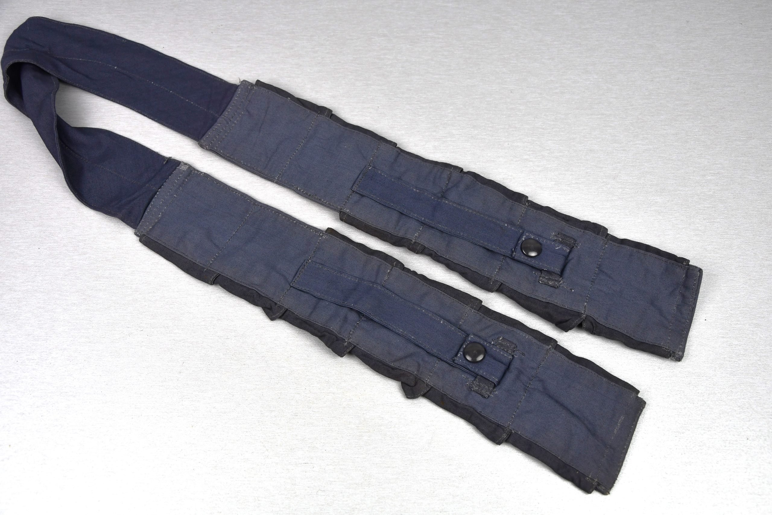 Fallschirmjäger K98 ammunition bandoleer in shades of blue color — image 11