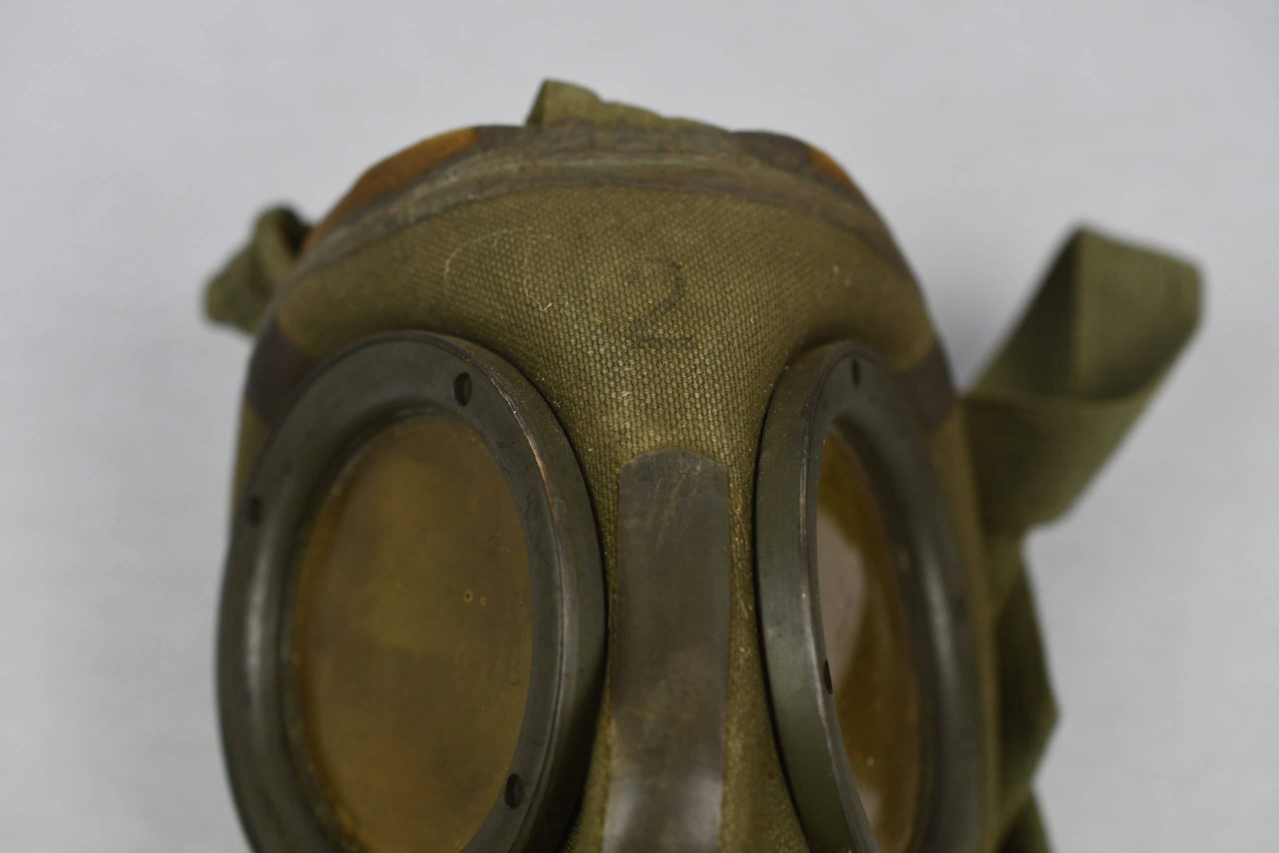 Complete M31 gas mask with canister from female Luftwaffe Helferin Michel Anneliese — image 7
