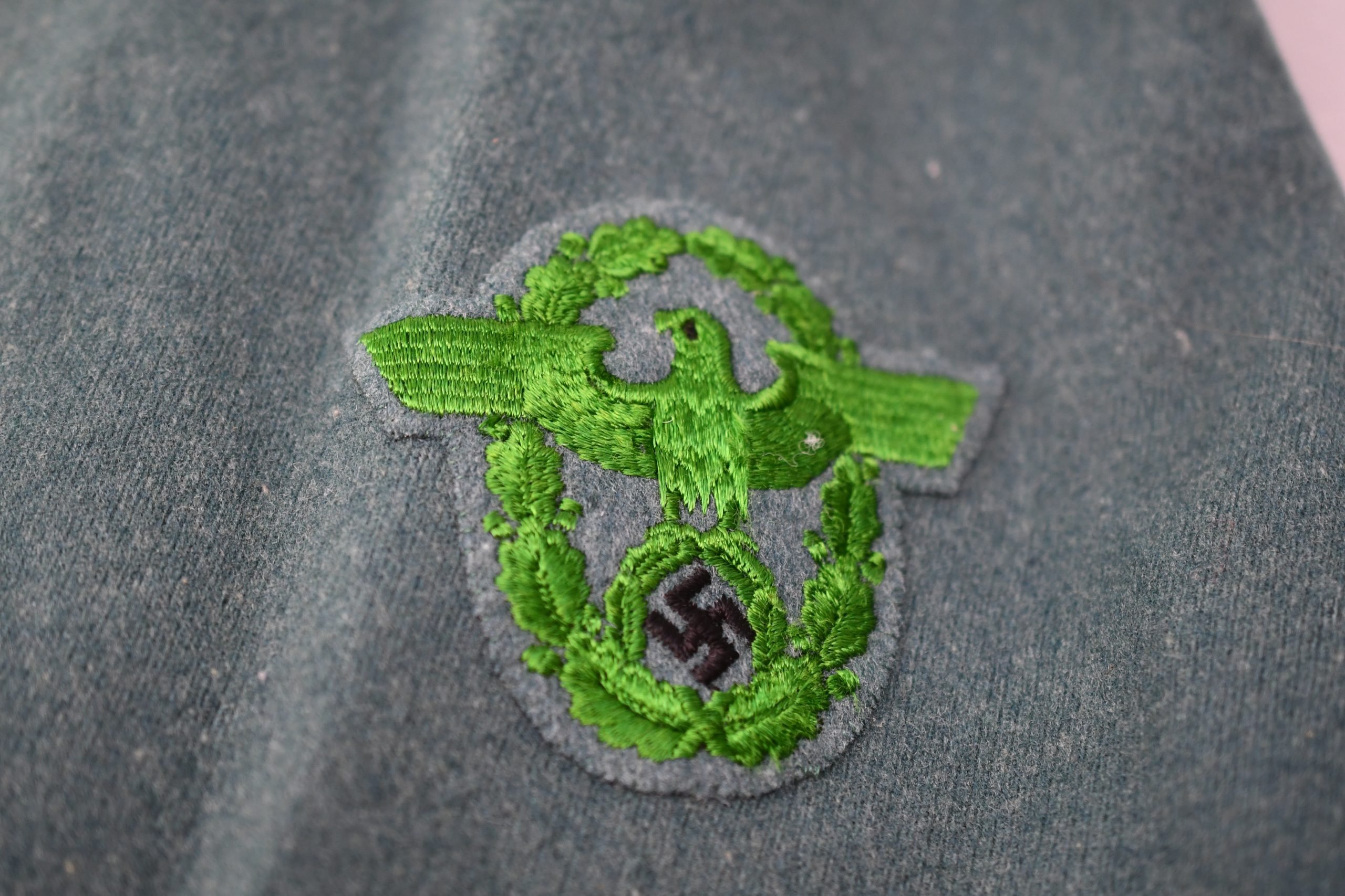 German police 'Schutzpolizei' service tunic with factory tag 1940 — image 14