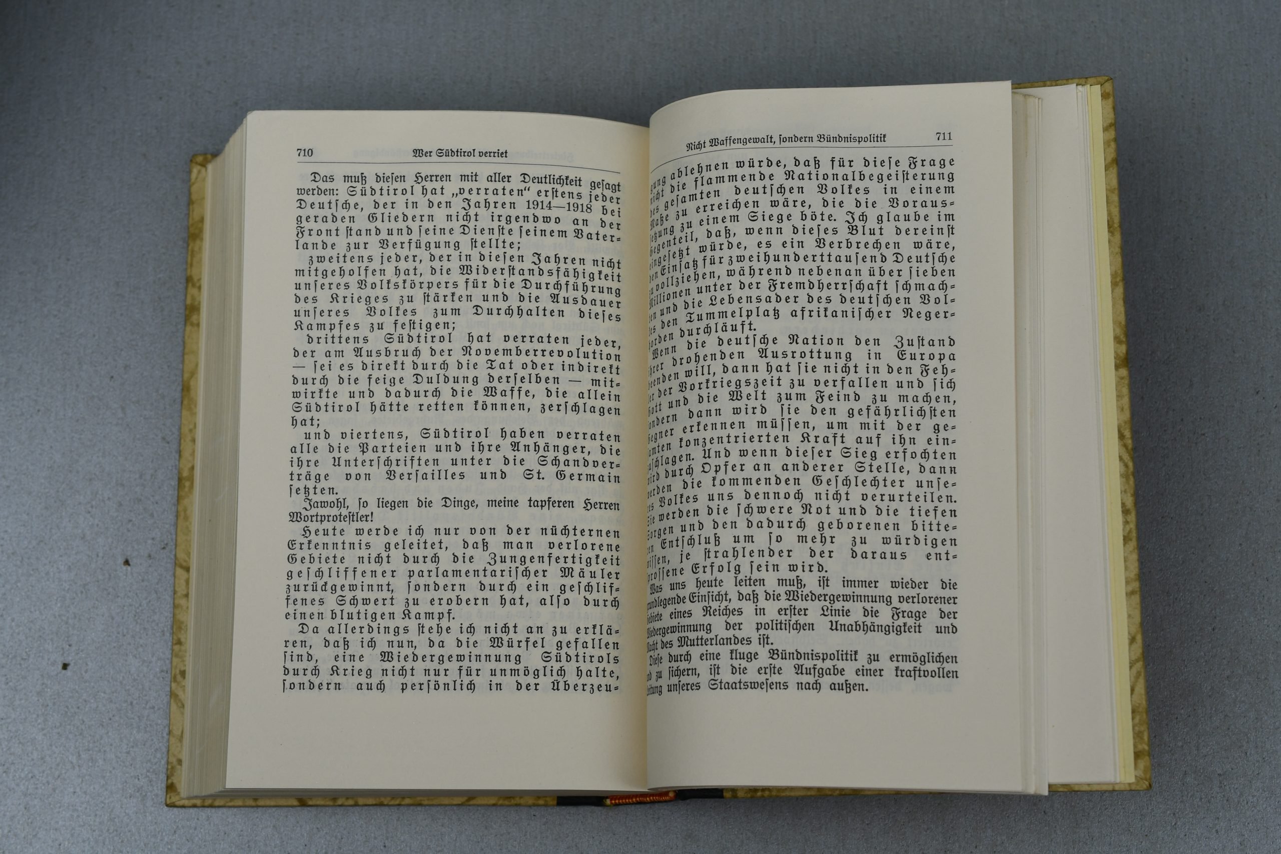 Adolf Hitler's Mein Kampf wedding edition 1938 from Dresden — image 13