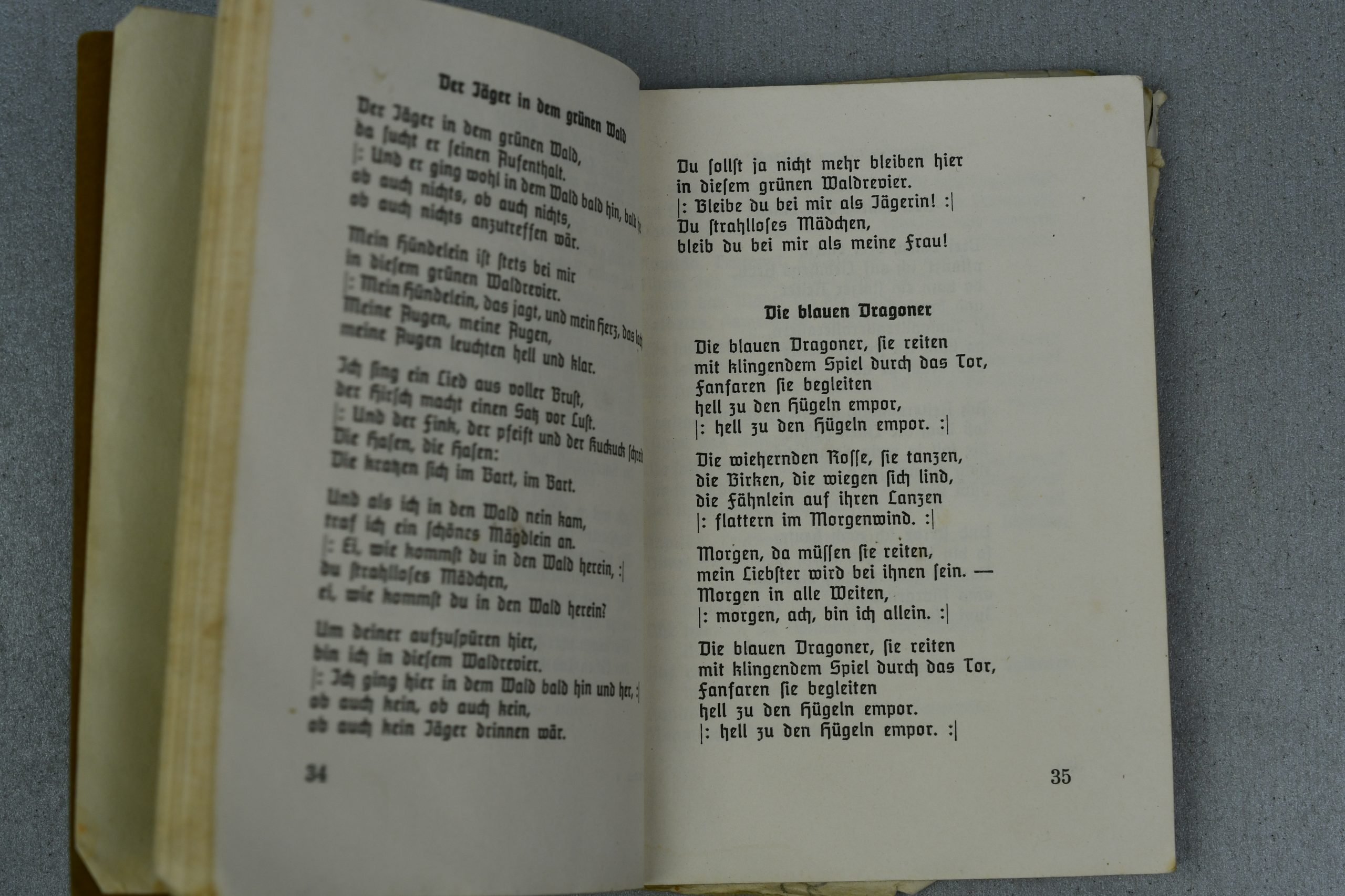 WW2 German Soldier Songbook 'Soldaten-Liederbuch' — image 4