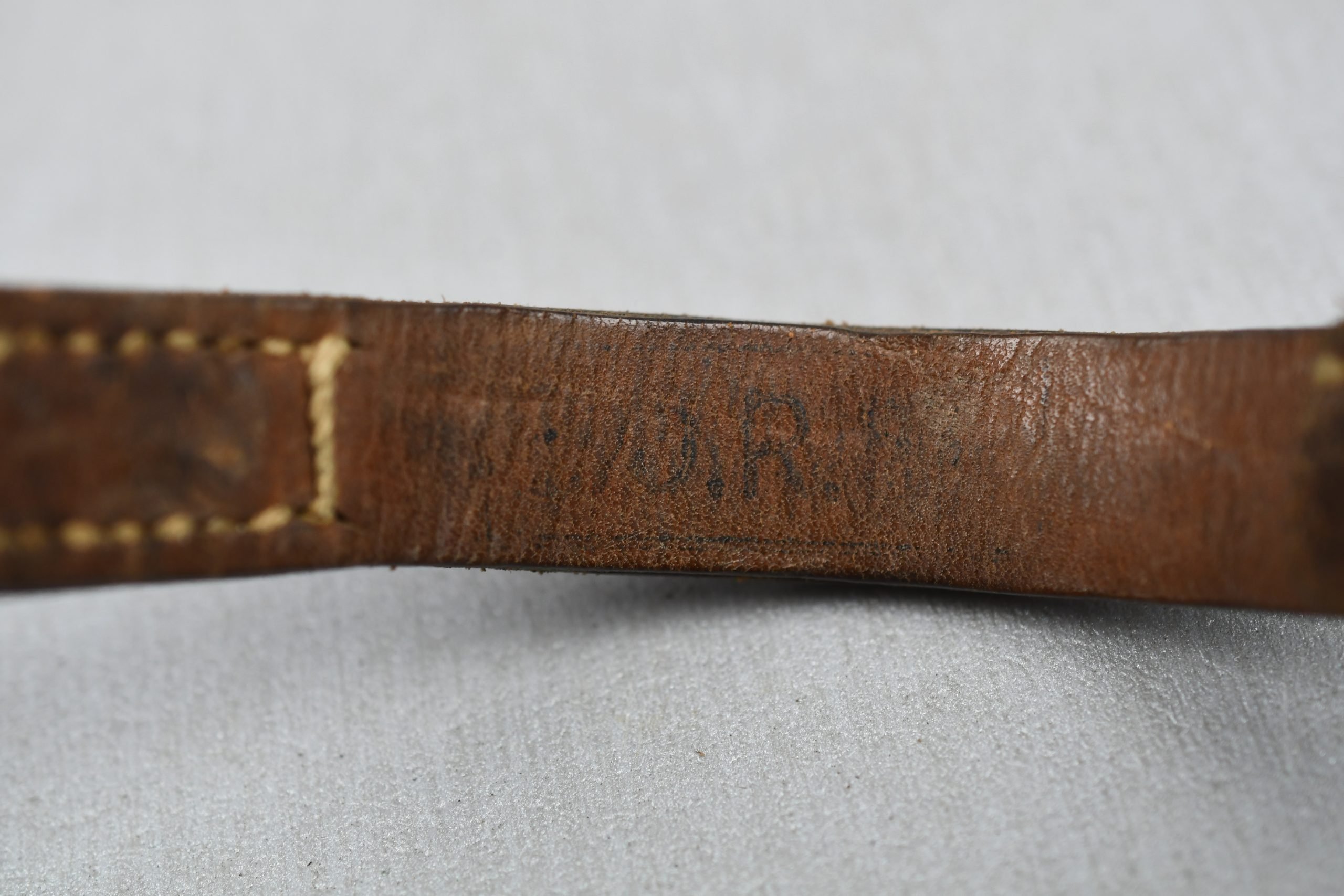 Early Wehrmacht equipment strap 'Mantelriem' — image 2
