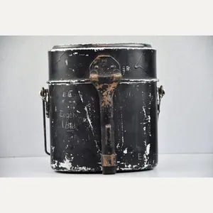 Early German black mess kit named