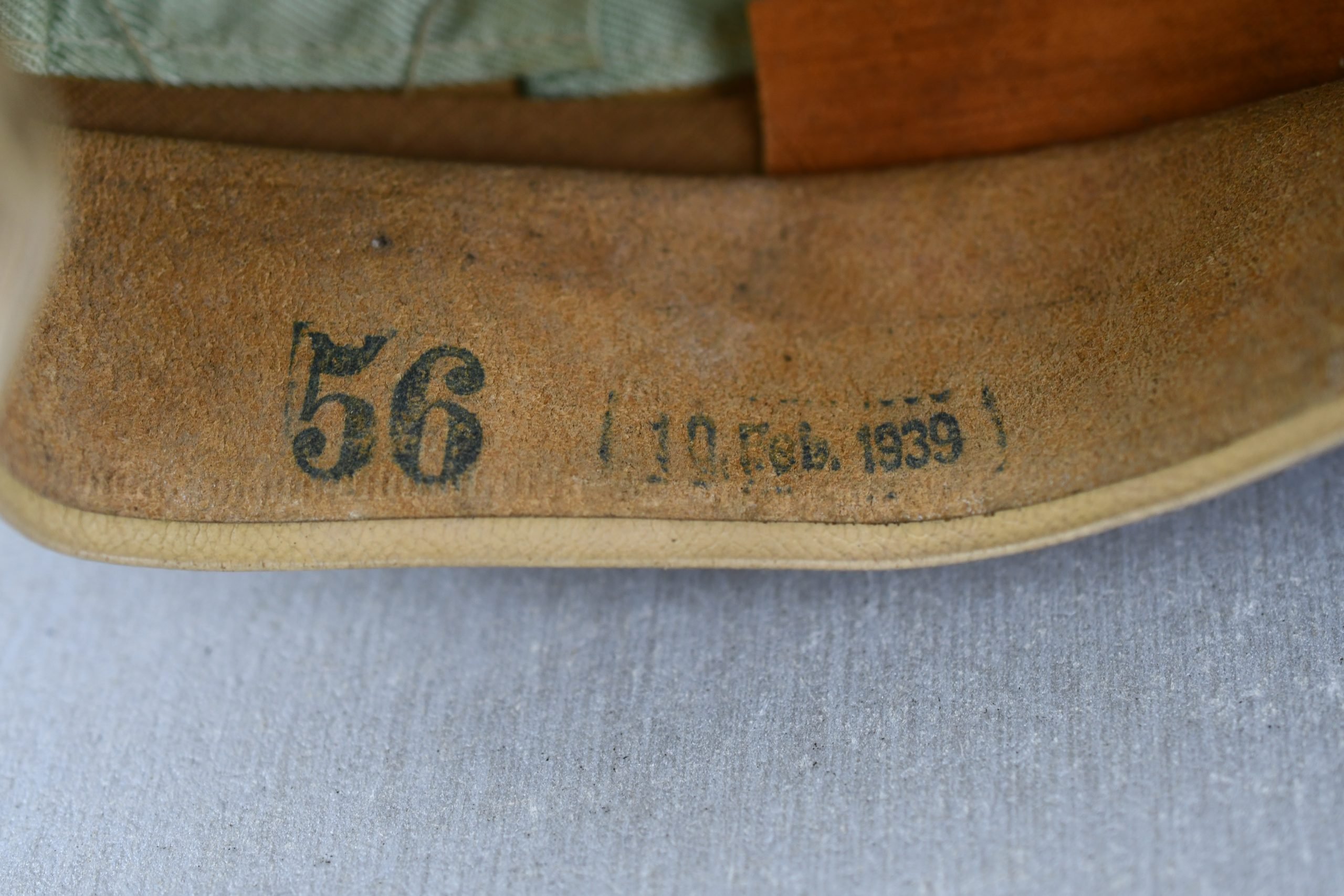 RARE Luftwaffe officer visor cap 'Schirmmütze' by Erel 'Privat' 1939 — image 15