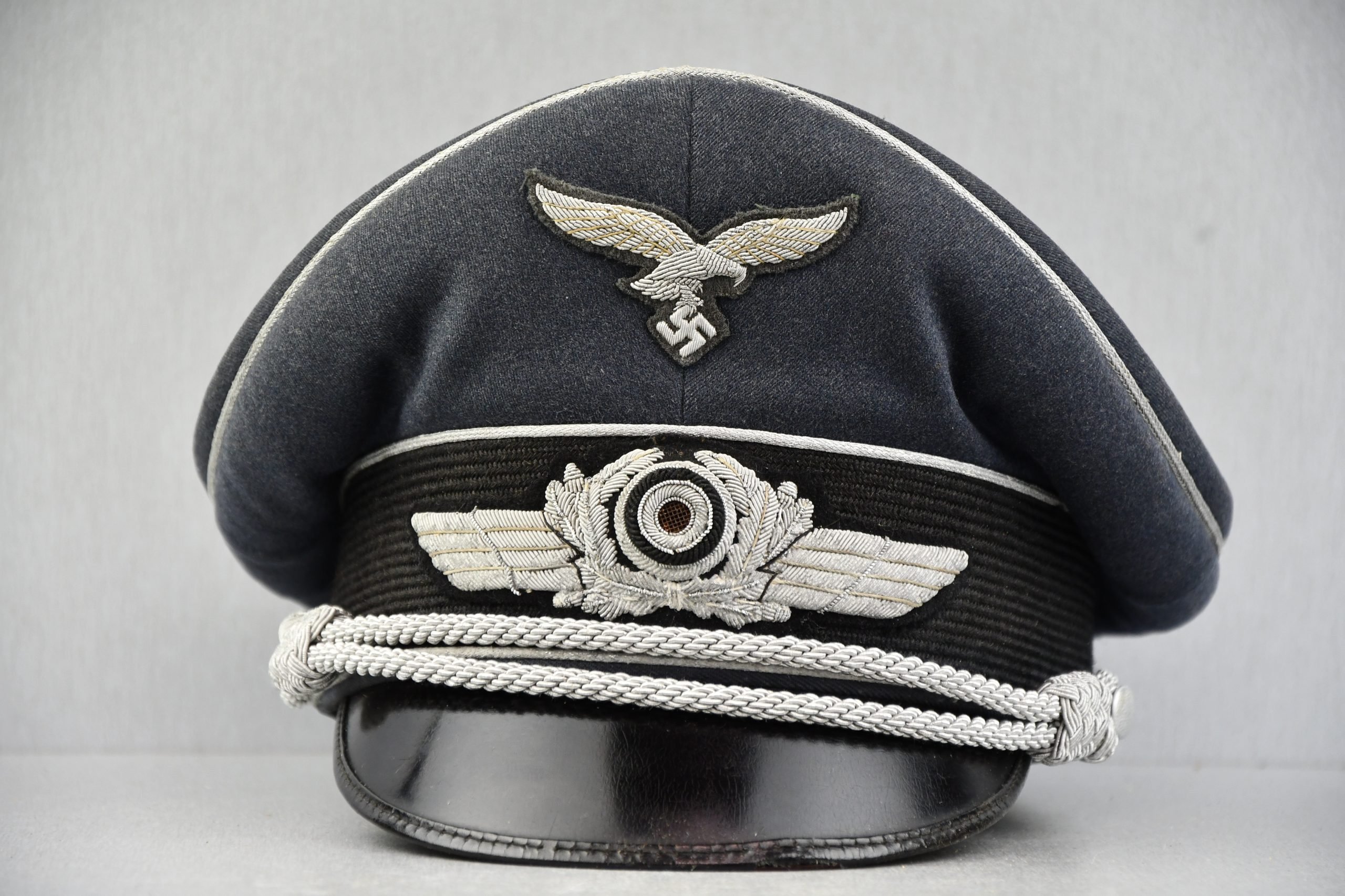 RARE Luftwaffe officer visor cap 'Schirmmütze' by Erel 'Privat' 1939 — image 5