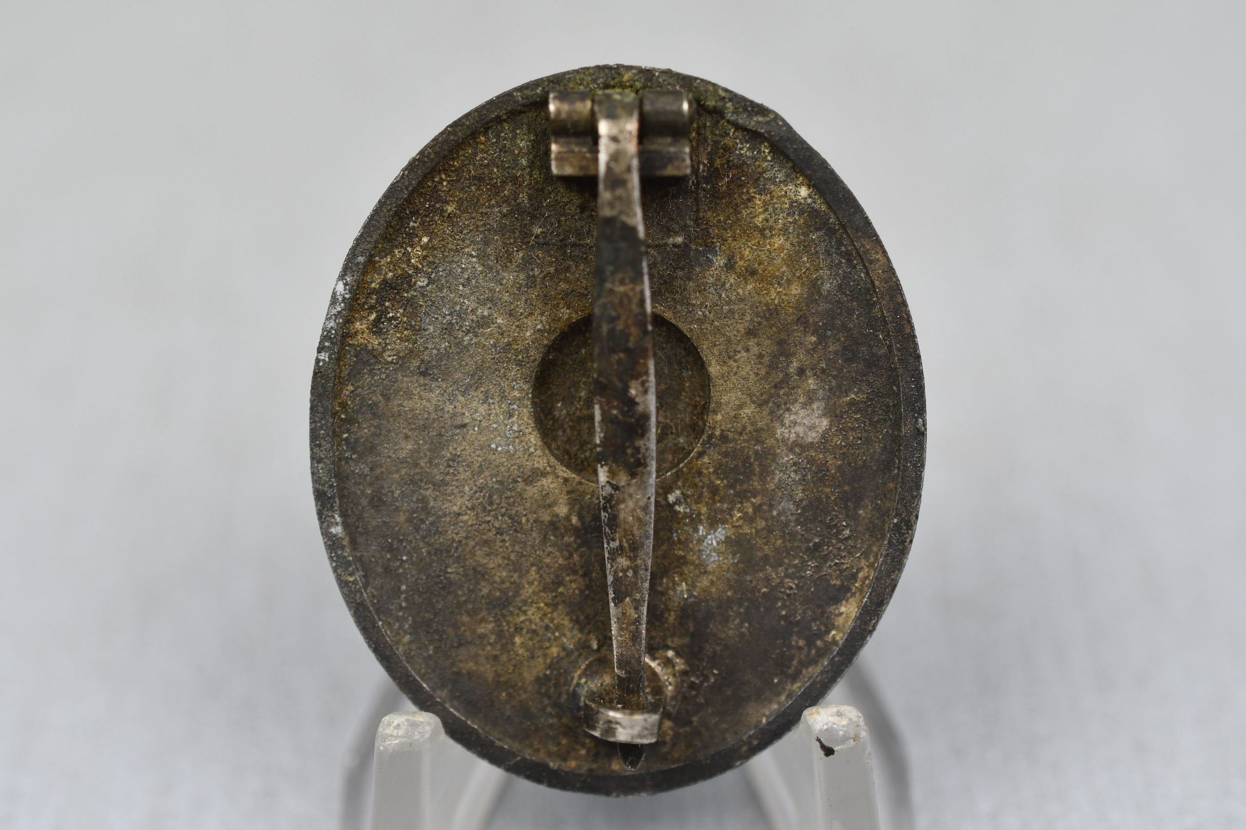 RARE German silver wound bagde 'semi-hollow' by L/24 'Fritz Zimmermann' — image 2