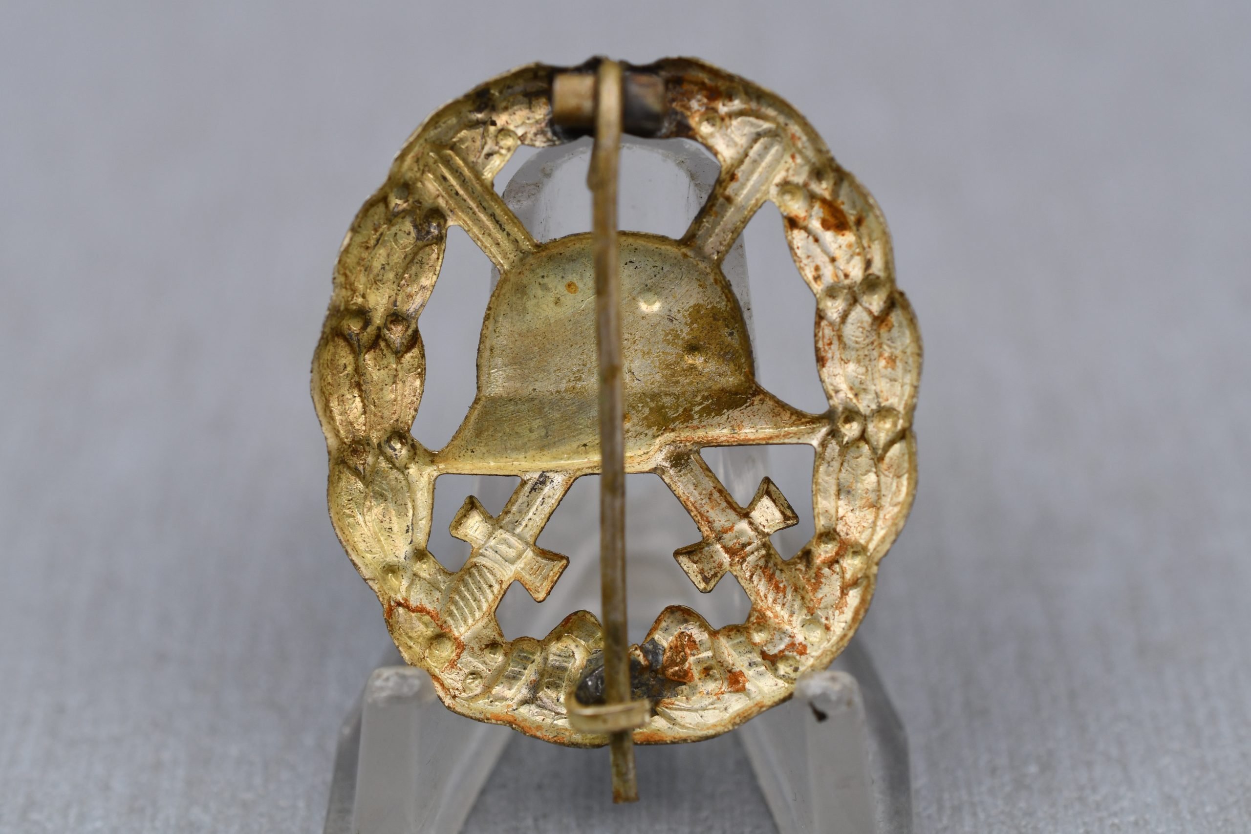 WW1 German Silver wound badge 'cut-out' variant — image 2