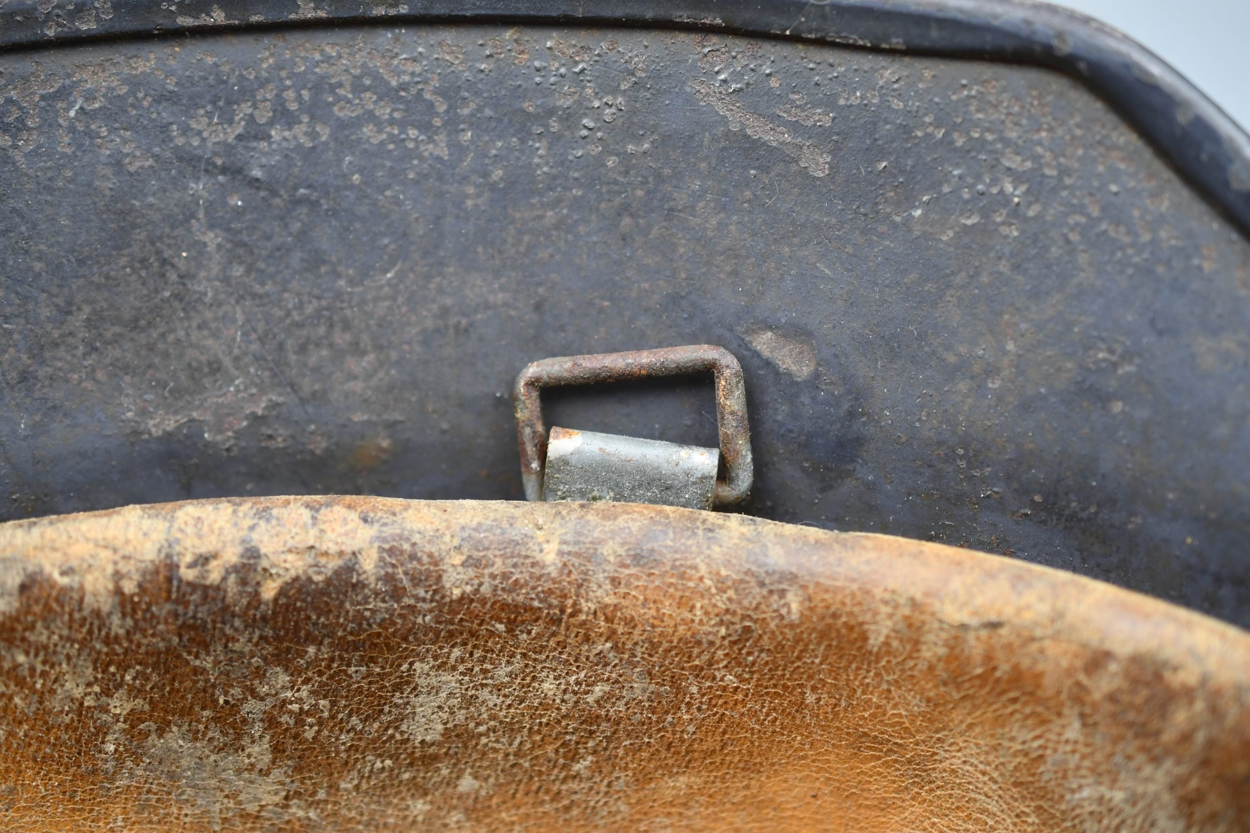 M40 Luftwaffe single decal steel helmet Q64 — image 10