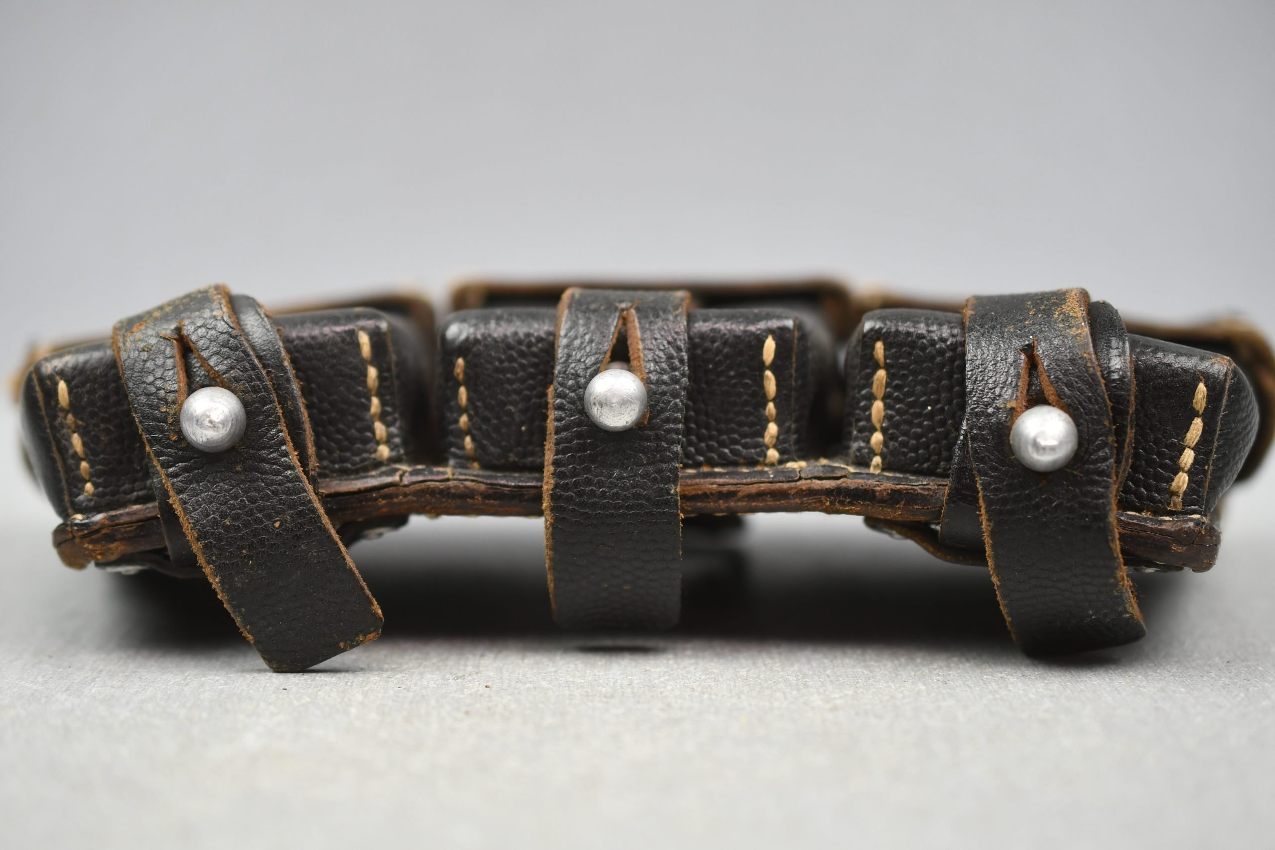 Wehrmacht K98 ammunition pouch by Hermelink 1940 — image 4