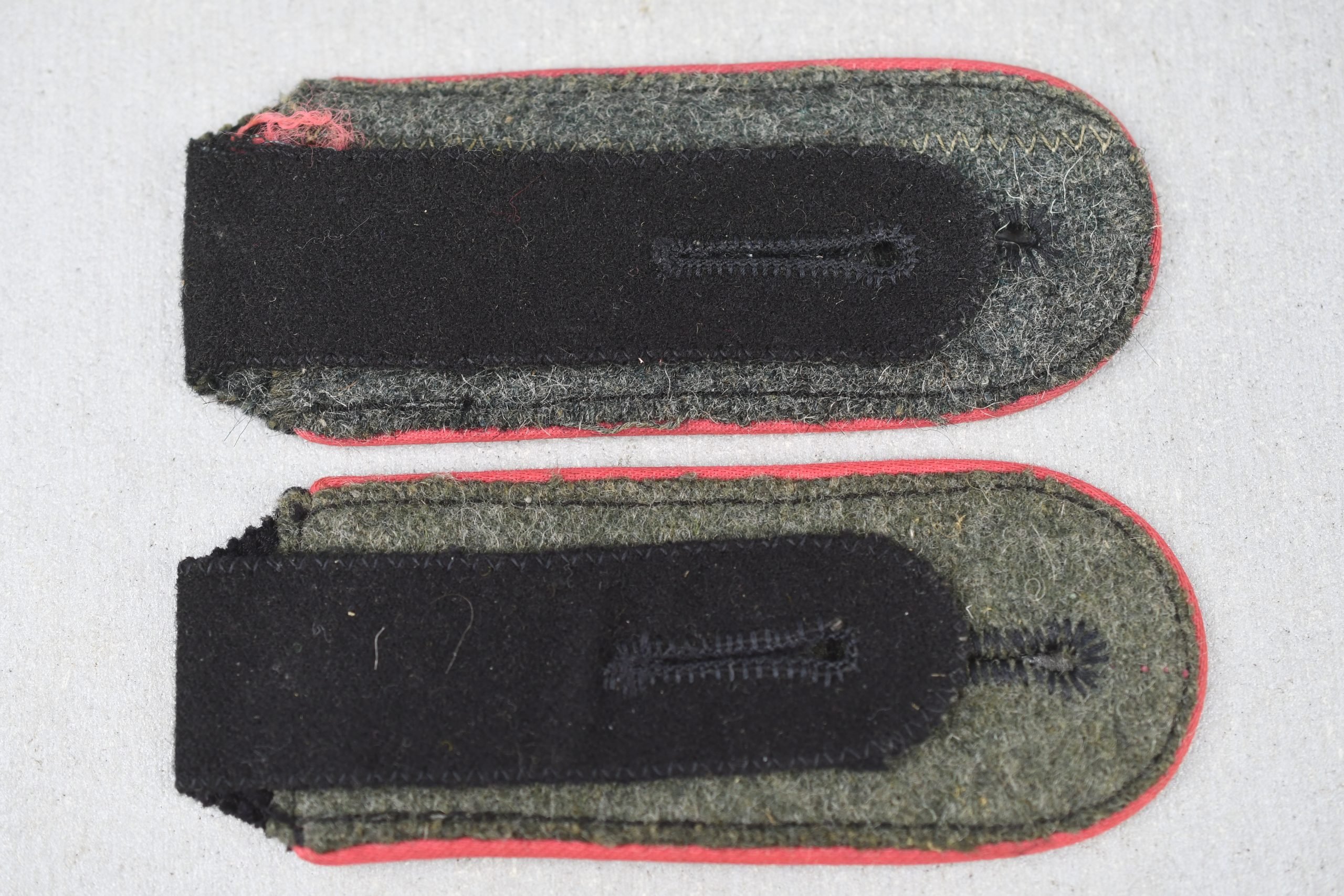 Waffen-SS enlisted Panzer shoulder boards — image 3