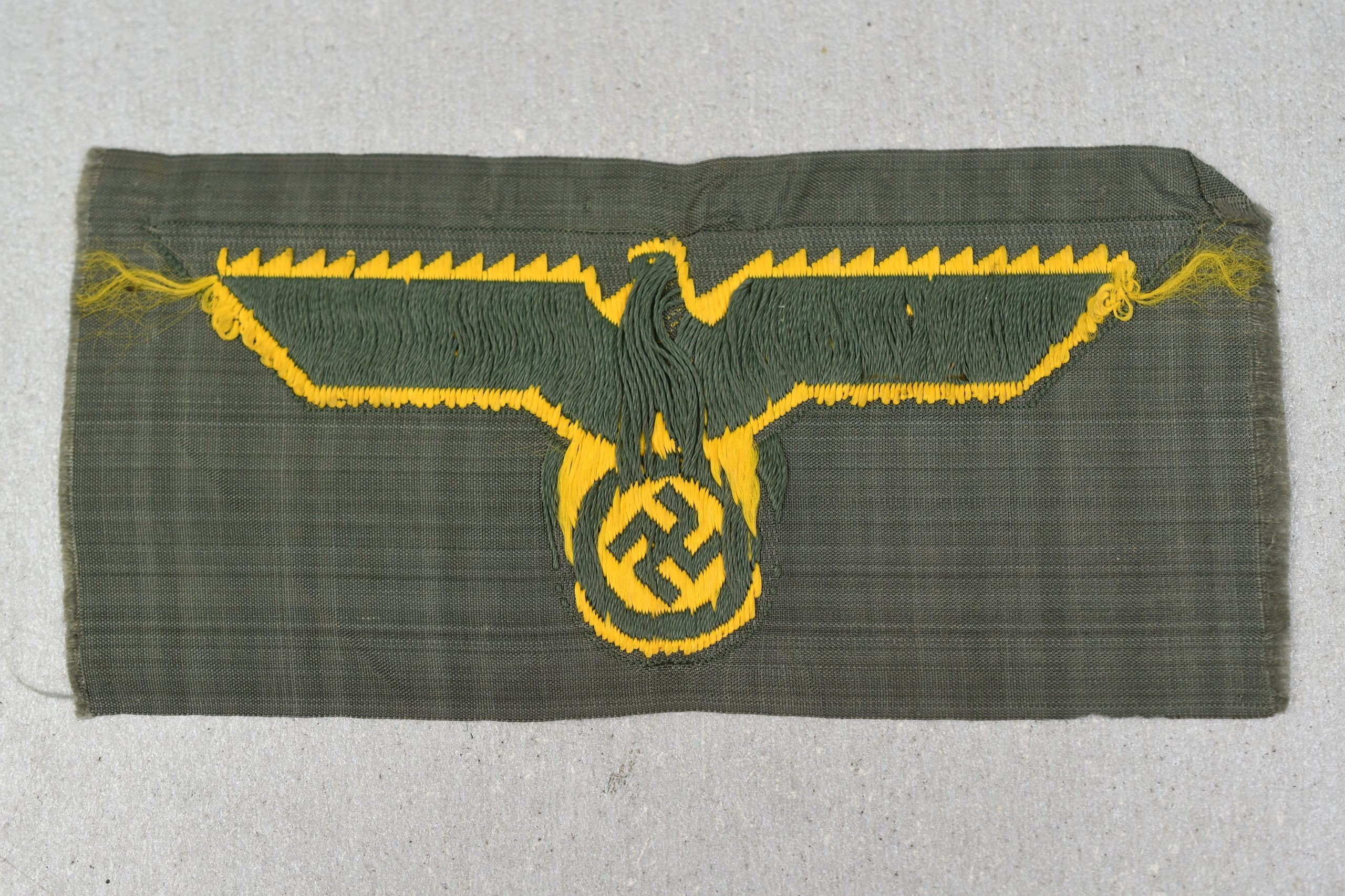 M40 Kriegsmarine coastal artillery 'BeVo' breast eagle — image 2