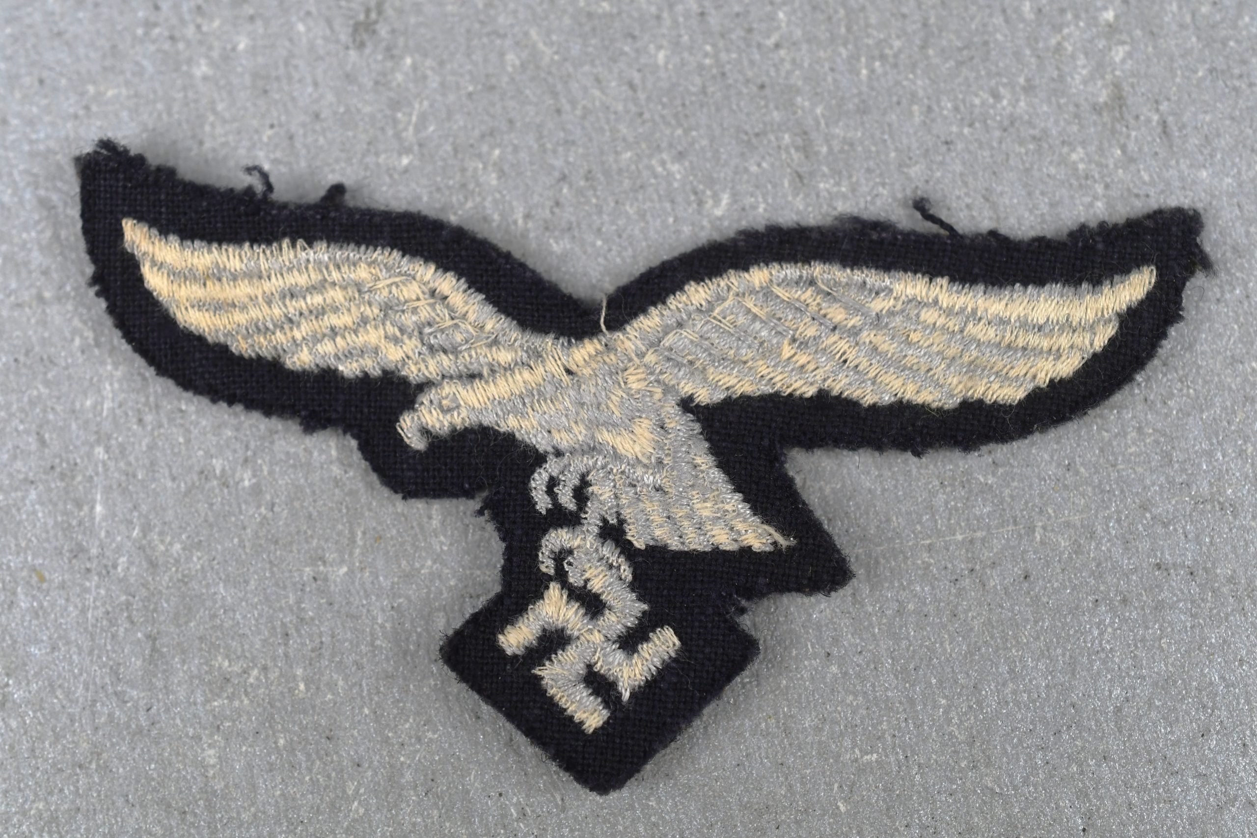 Standard embroidered Luftwaffe cap eagle — image 2