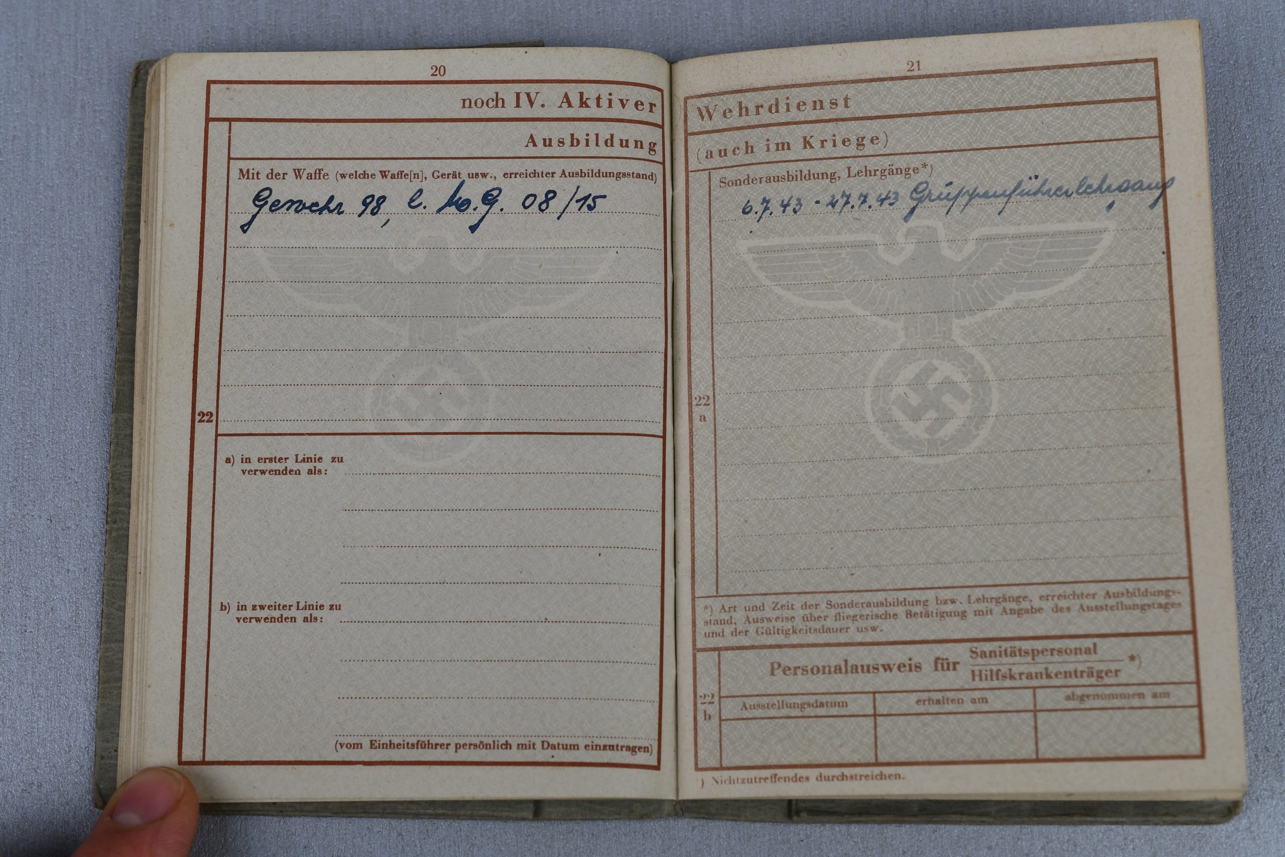 Army (Heer) Wehrpass Pionier-Kompanie with many entries and awards — image 8