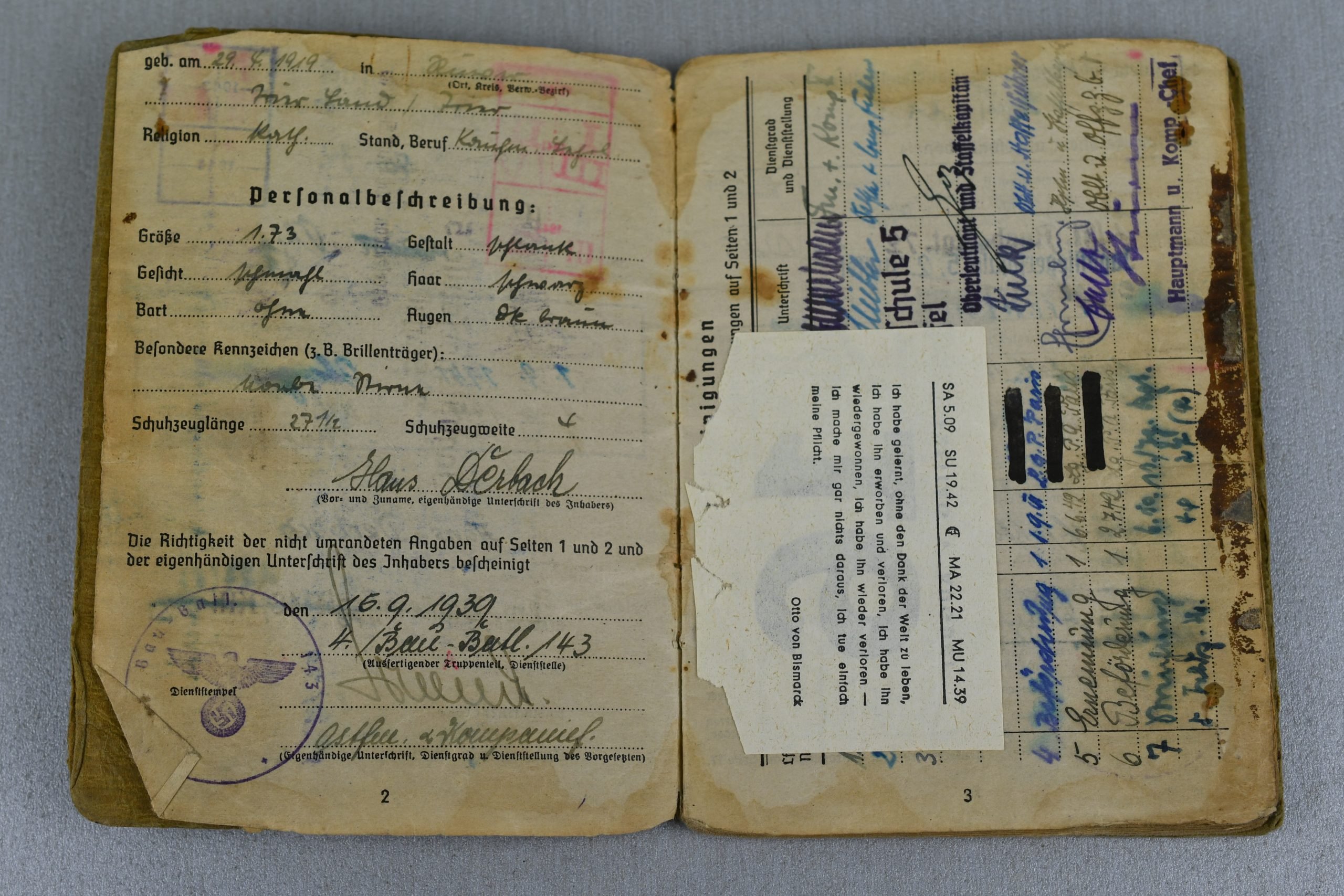 Wehrmacht Soldbuch from Luftwaffe Pilot who got transfered to Luftwaffe Field Division 'Luftwaffen-Jäger-Regiment 27' — image 3