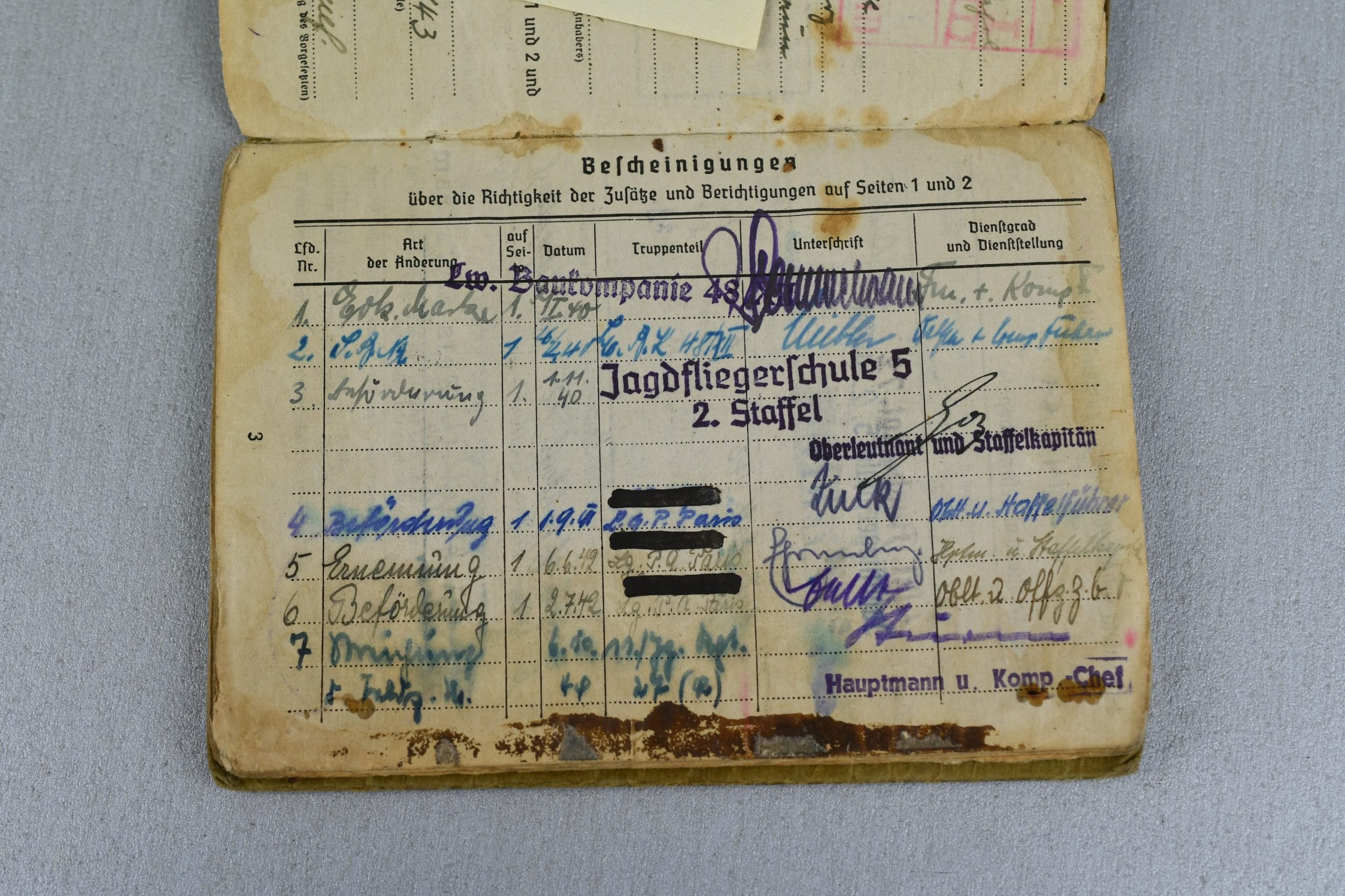 Wehrmacht Soldbuch from Luftwaffe Pilot who got transfered to Luftwaffe Field Division 'Luftwaffen-Jäger-Regiment 27' — image 4