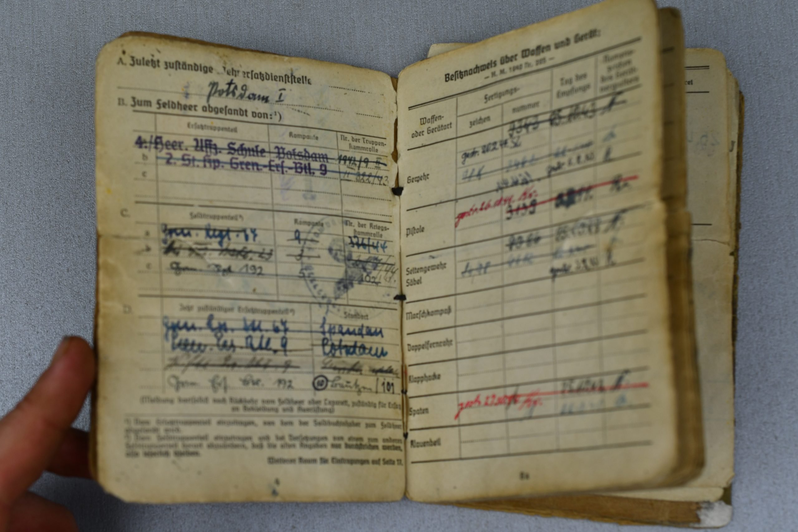 Army (Heer) Solbuch Unteroffizier Lothar Bosswetter Close Combat Clasp Bronze — image 3