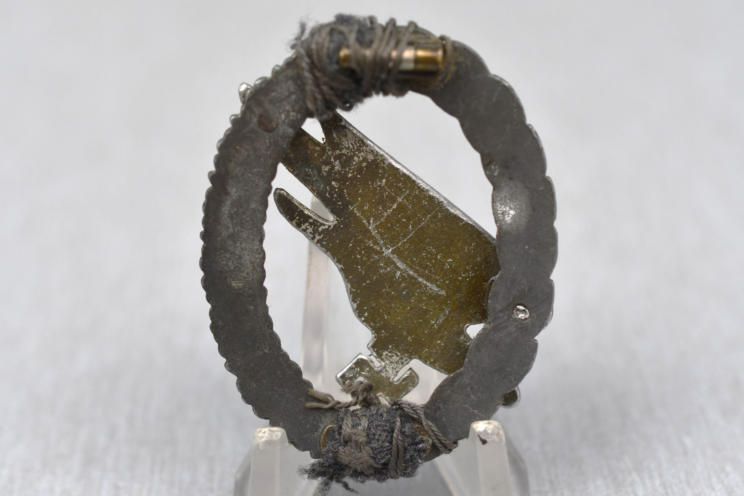 Luftwaffe paratrooper badge by Steinhauer & Lück with Cupal eagle uniform removed — image 2