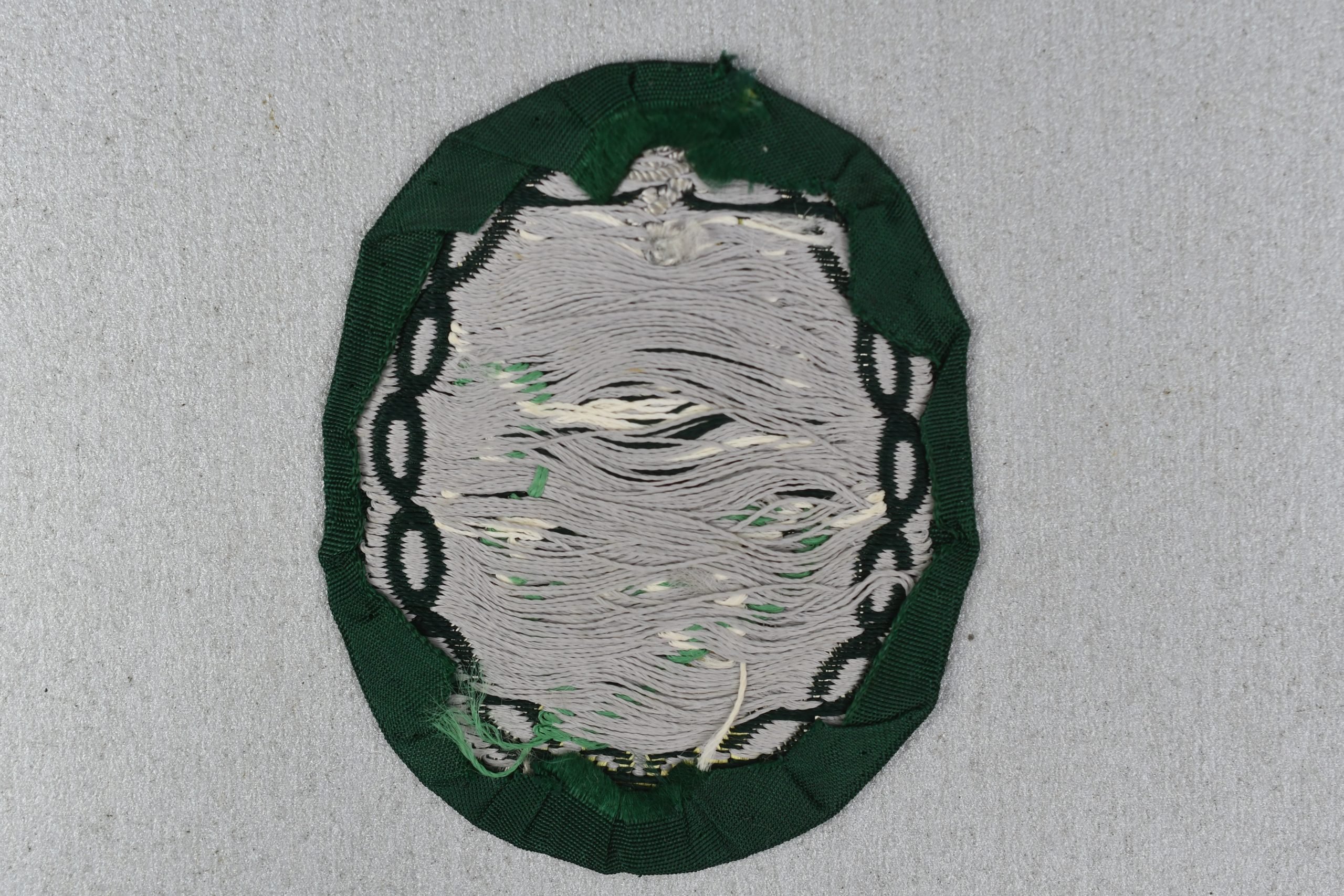 Army (Heer) mountain trooper BeVo 'Gebirgsjäger' edelweiss sleeve badge — image 2