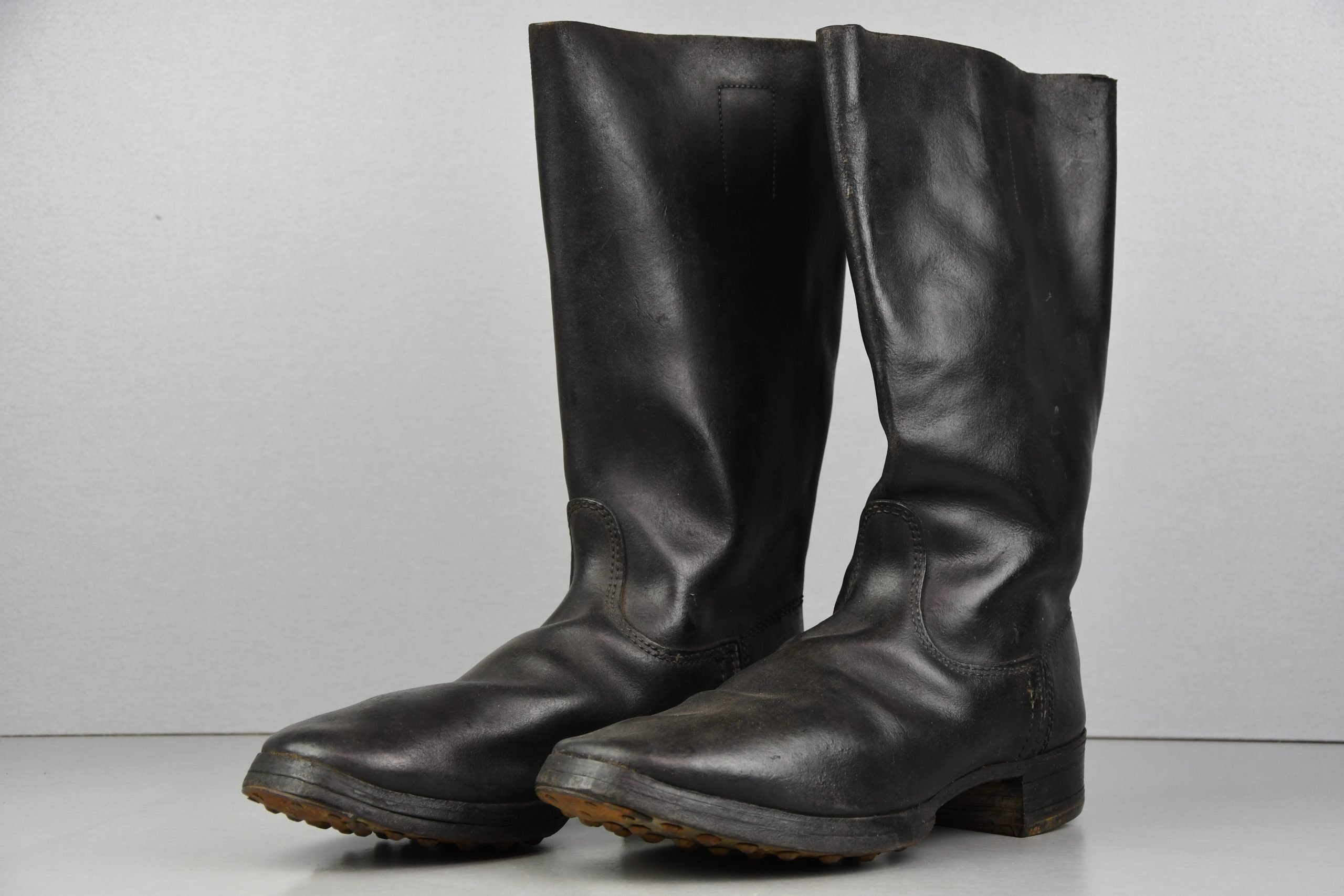 Wehrmacht – SS enlisted men low leather boots with hob nails 1942 — image 2