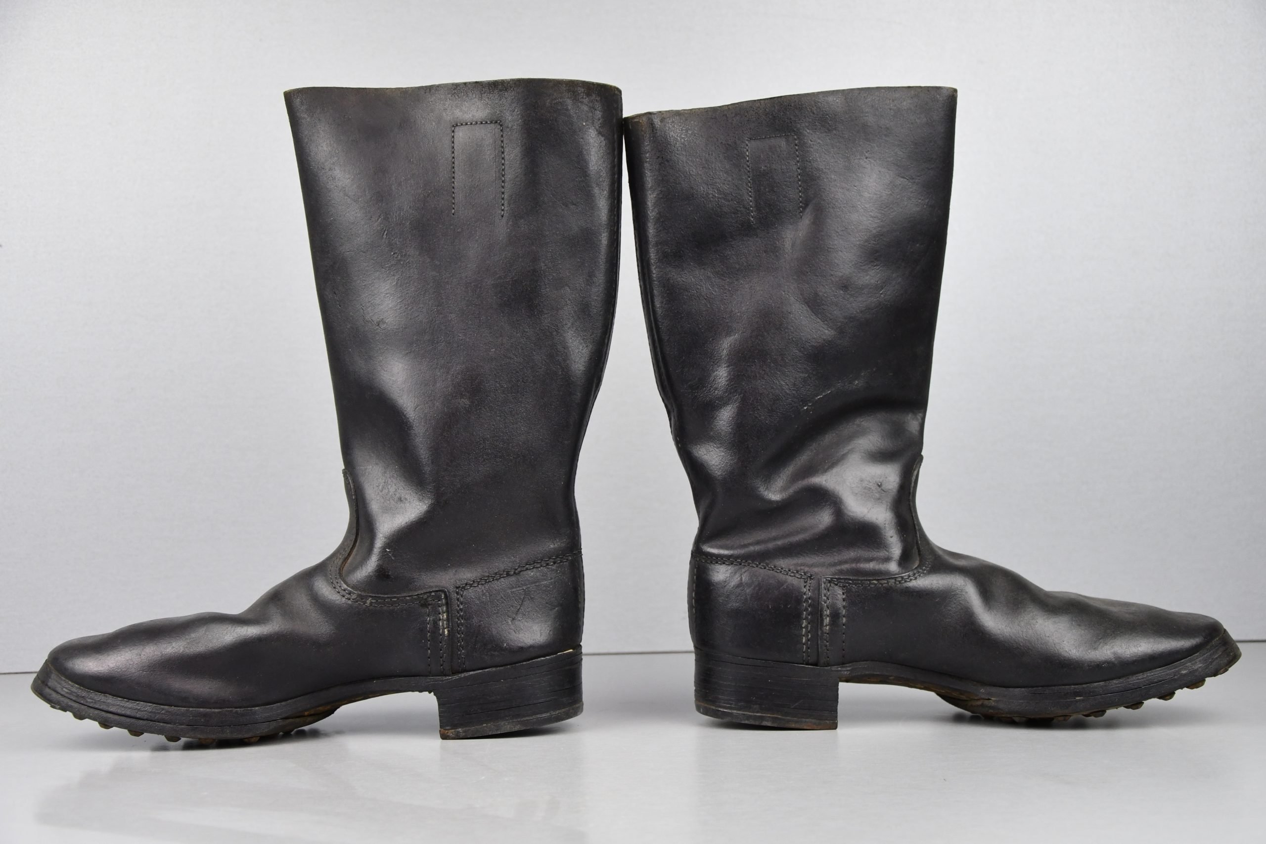 Wehrmacht – SS enlisted men low leather boots with hob nails 1942 — image 3