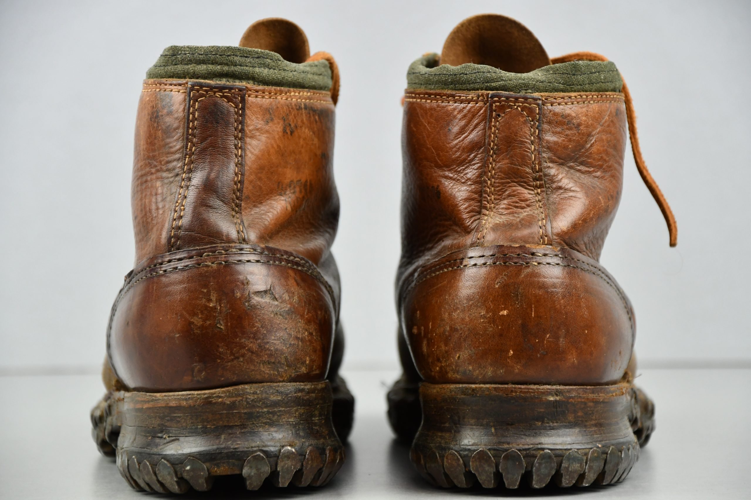 M37 Wehrmacht 'Gebirgsjäger' mountain boots with RBNr. 1945 — image 4