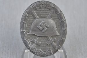 Silver wound badge by '4' Steinhauer & Lück