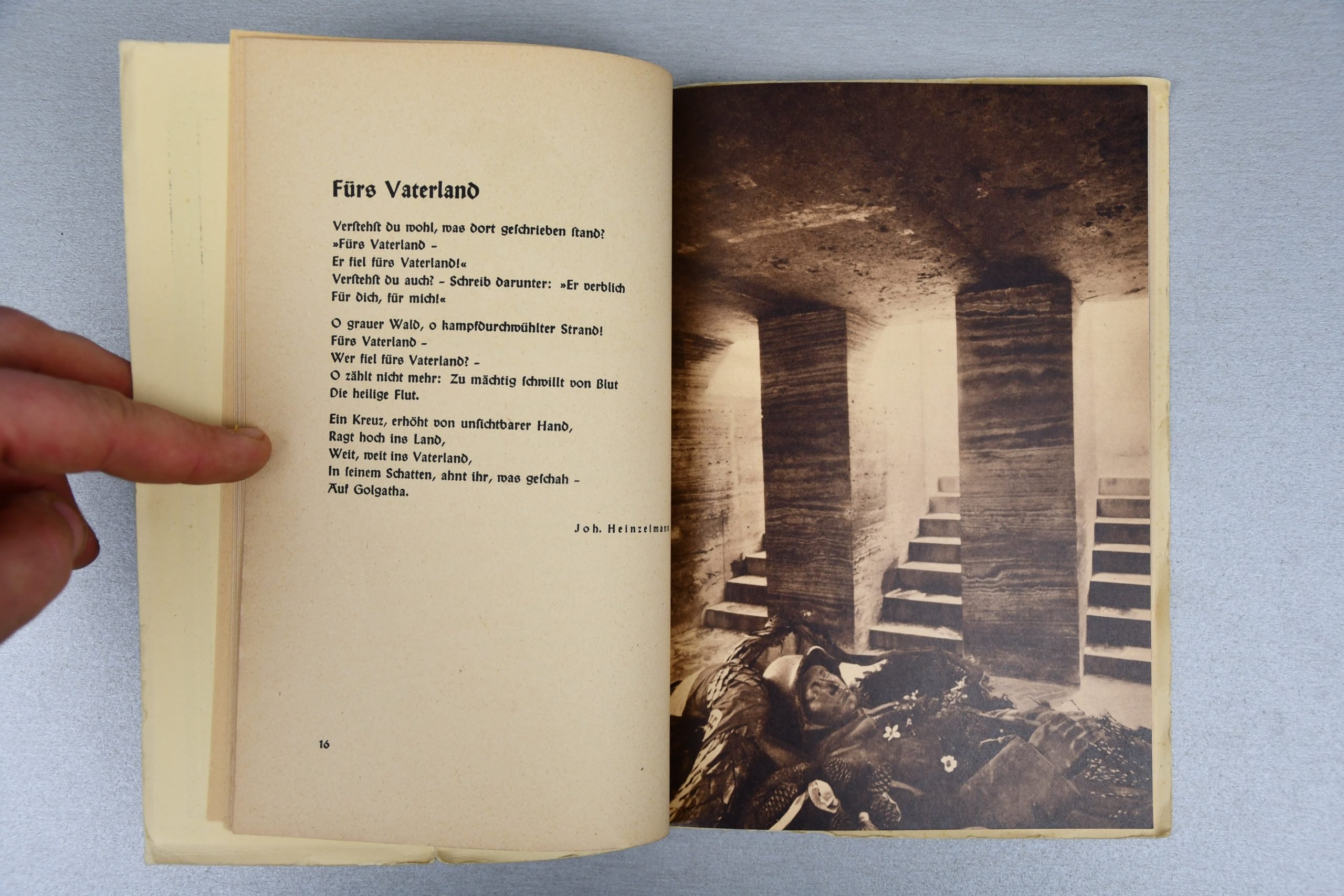 Papercover edition …und fielen vor dem Feinde – und werden leben, by Friedrich Ronneberger — image 3