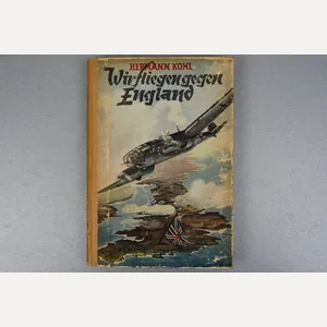 Hardcover book Wir fliegen gegen England by Hermann Kohl