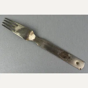 Wehrmacht 'Feldbesteck' fork by F.W.W. 1943