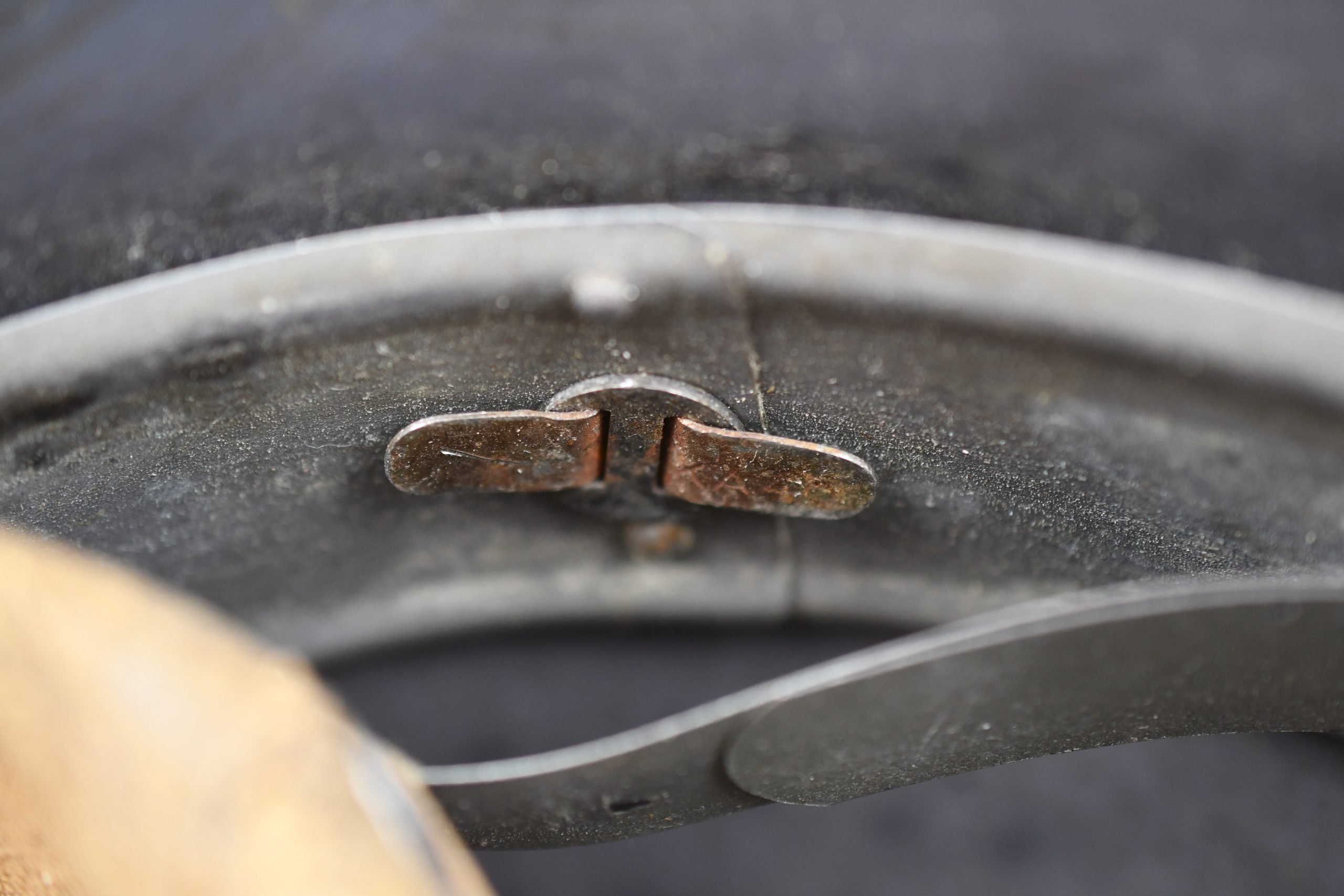M40 Luftwaffe single decal ex-white wash steel helmet Q64 — image 16