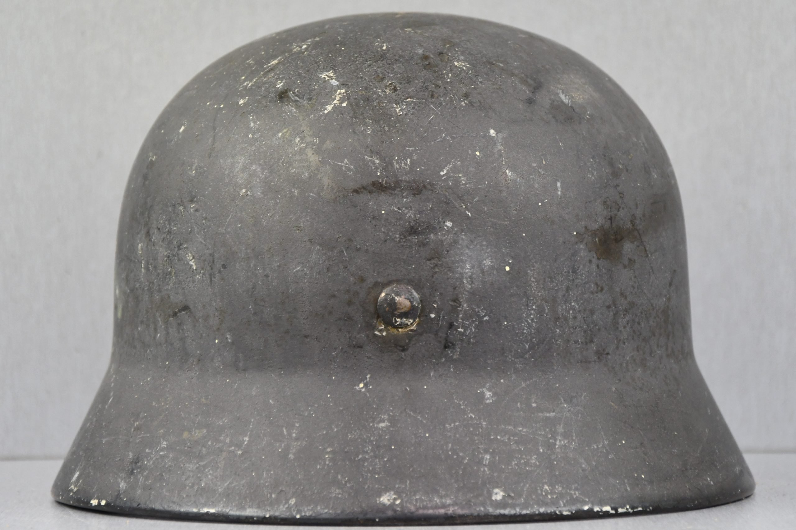 M40 Luftwaffe single decal ex-white wash steel helmet Q64 — image 2