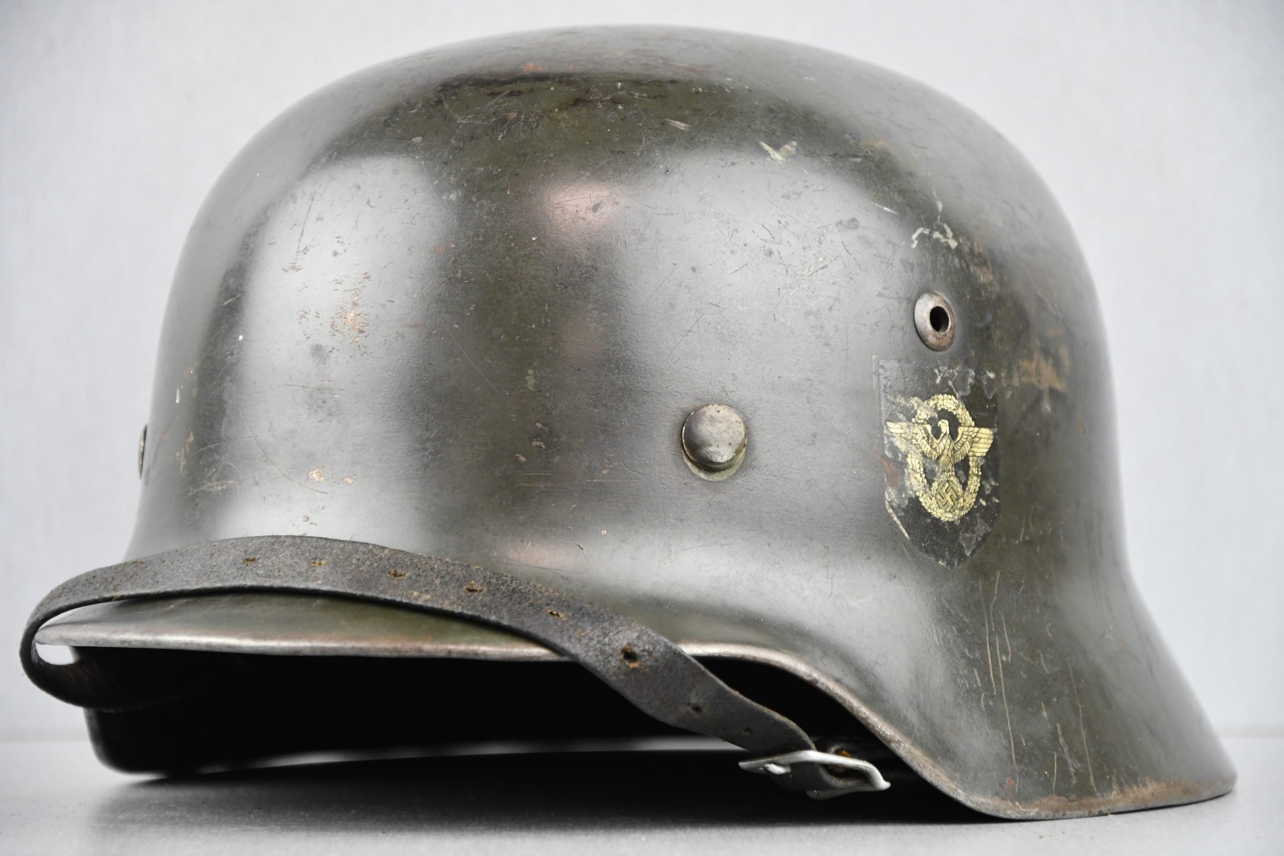 M35 Polizei double decal steel helmet NS66 1938 — image 2