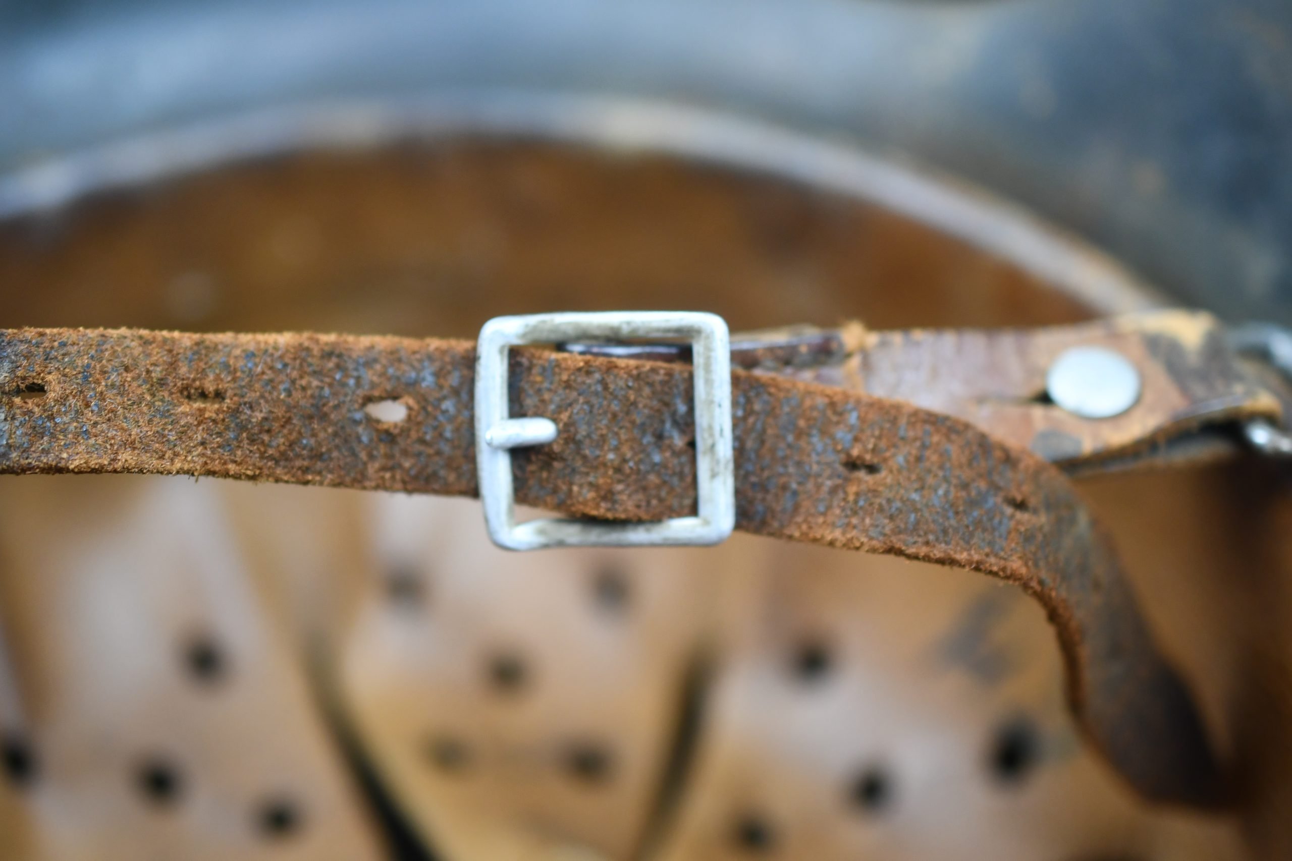 M40 Polizei double decal steel helmet SE64 — image 16