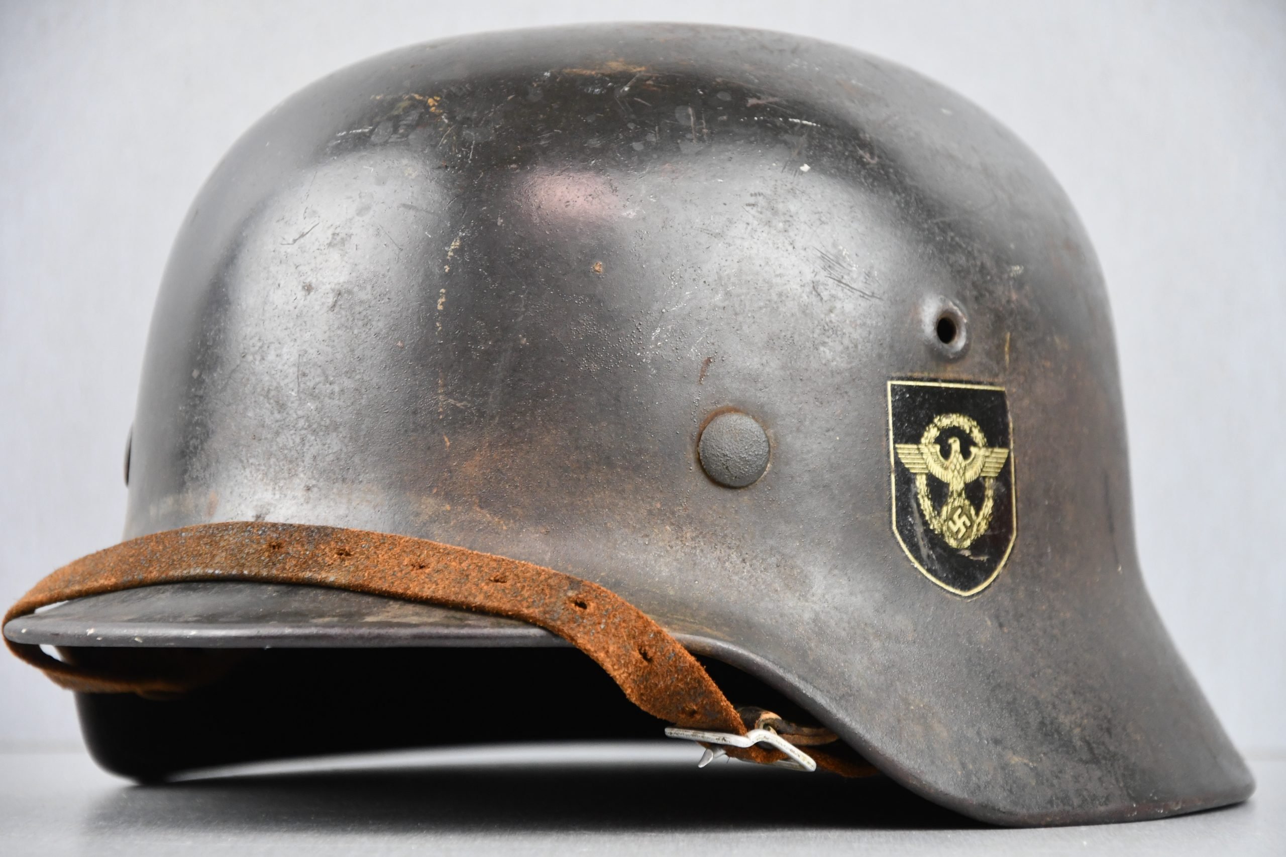 M40 Polizei double decal steel helmet SE64 — image 2
