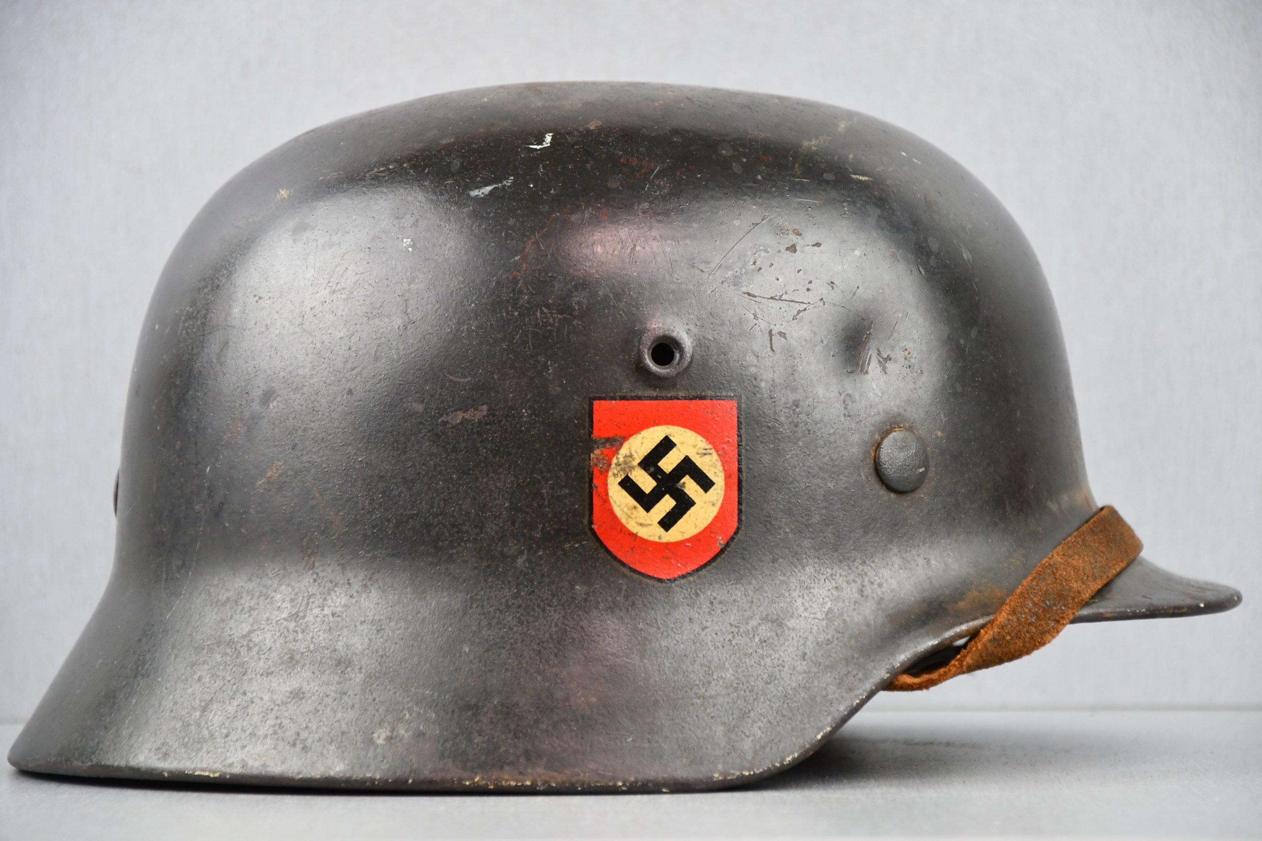 M40 Polizei double decal steel helmet SE64 — image 4