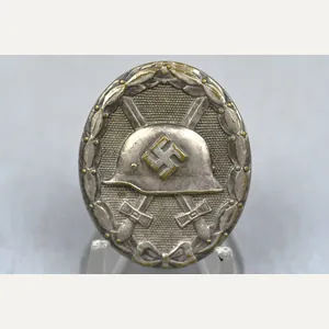 Silver wound badge in Buntmetall by '30' Hauptmünzamt Wien wide-pin …