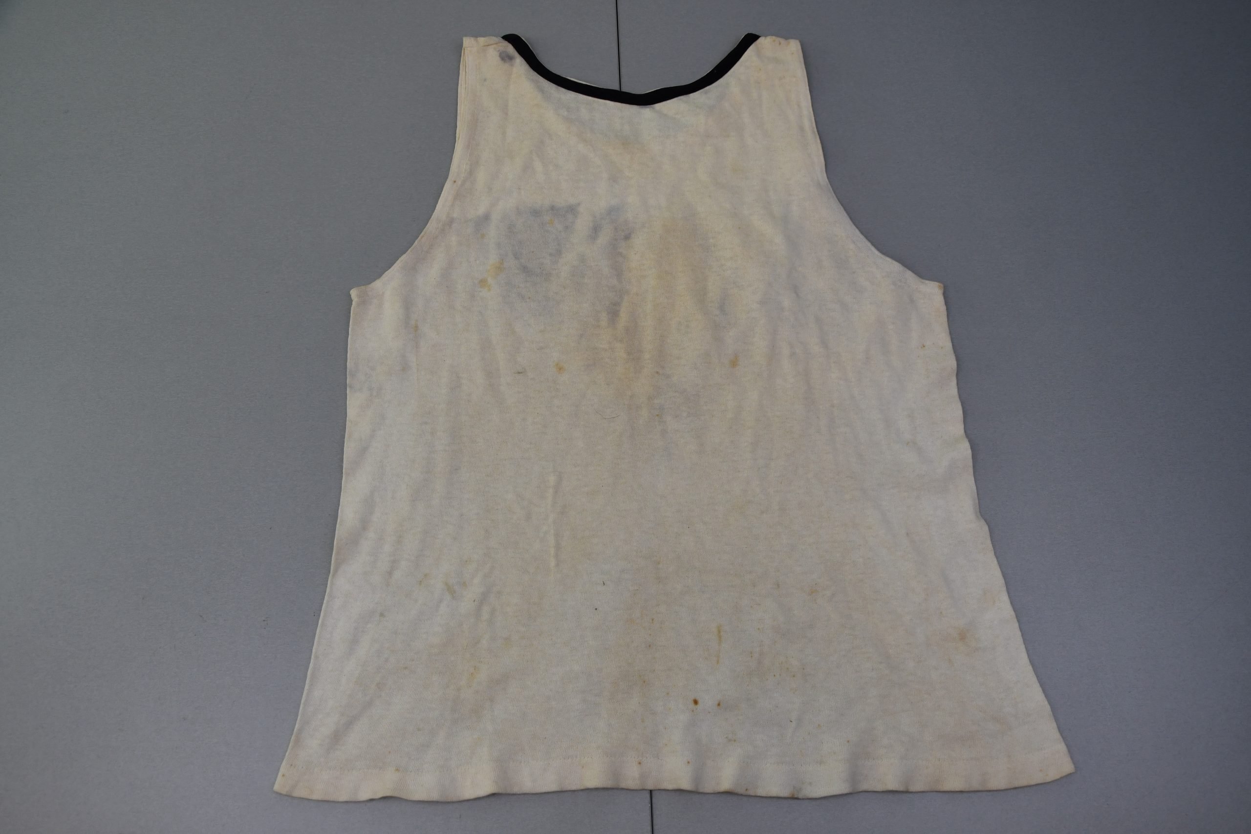 Army (Heer) standard issue sport shirt for NCO — image 4