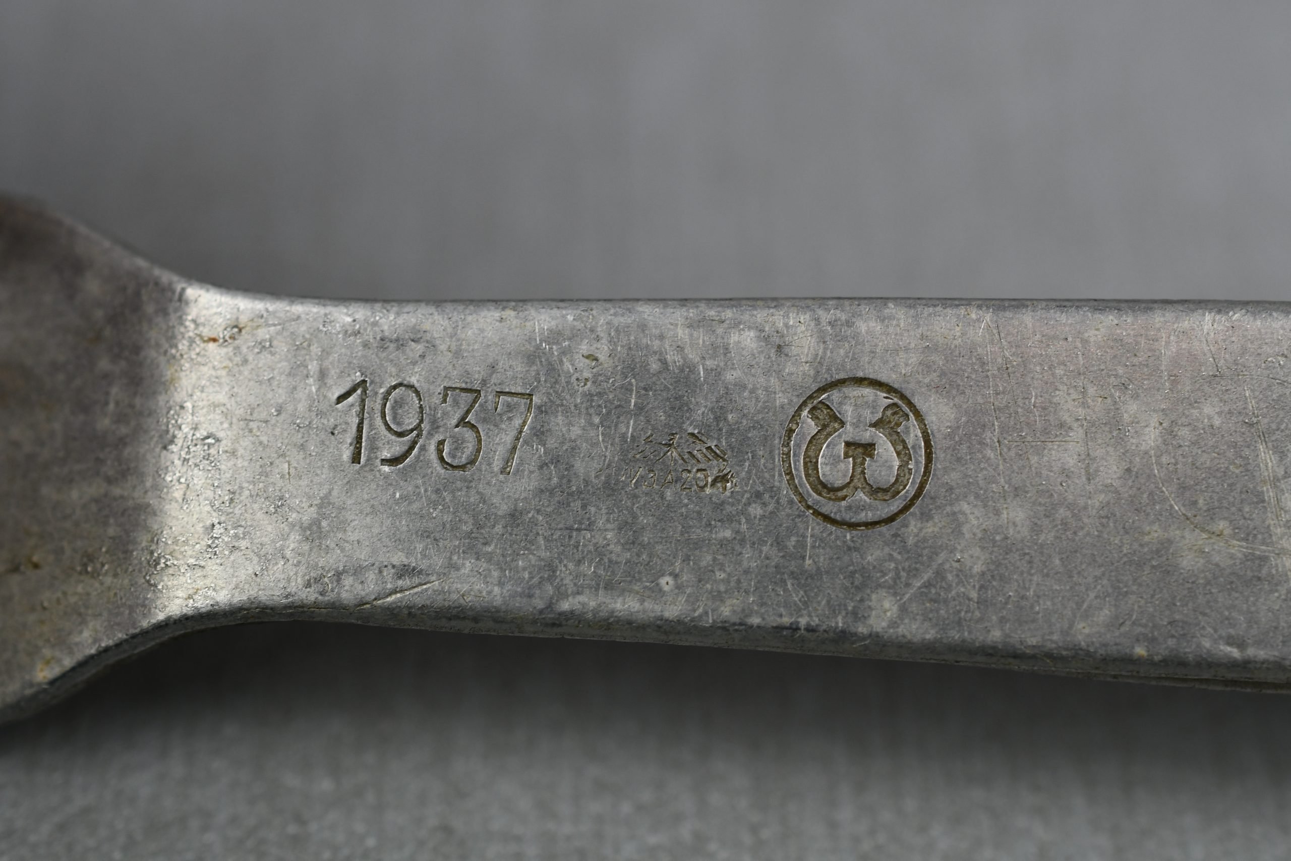 Wehrmacht Spork (Göffel) by 'W' 1937 with Waffenamt — image 4
