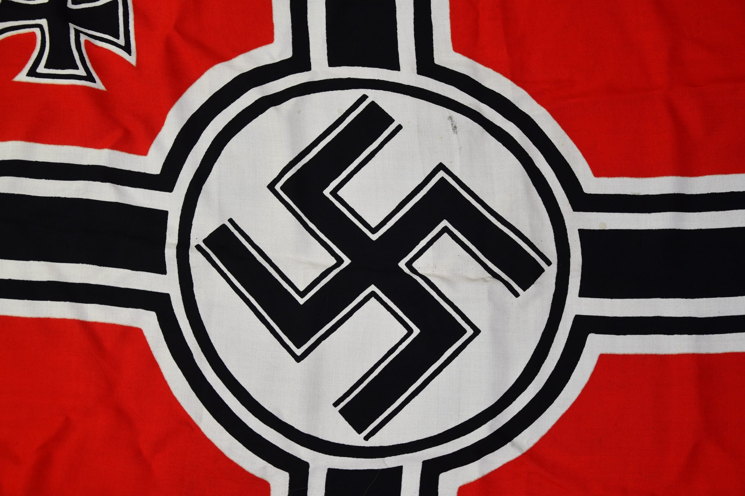 MINT Wehrmacht battle flag 'Kriegsflagge' 80×135 by LOH — image 2