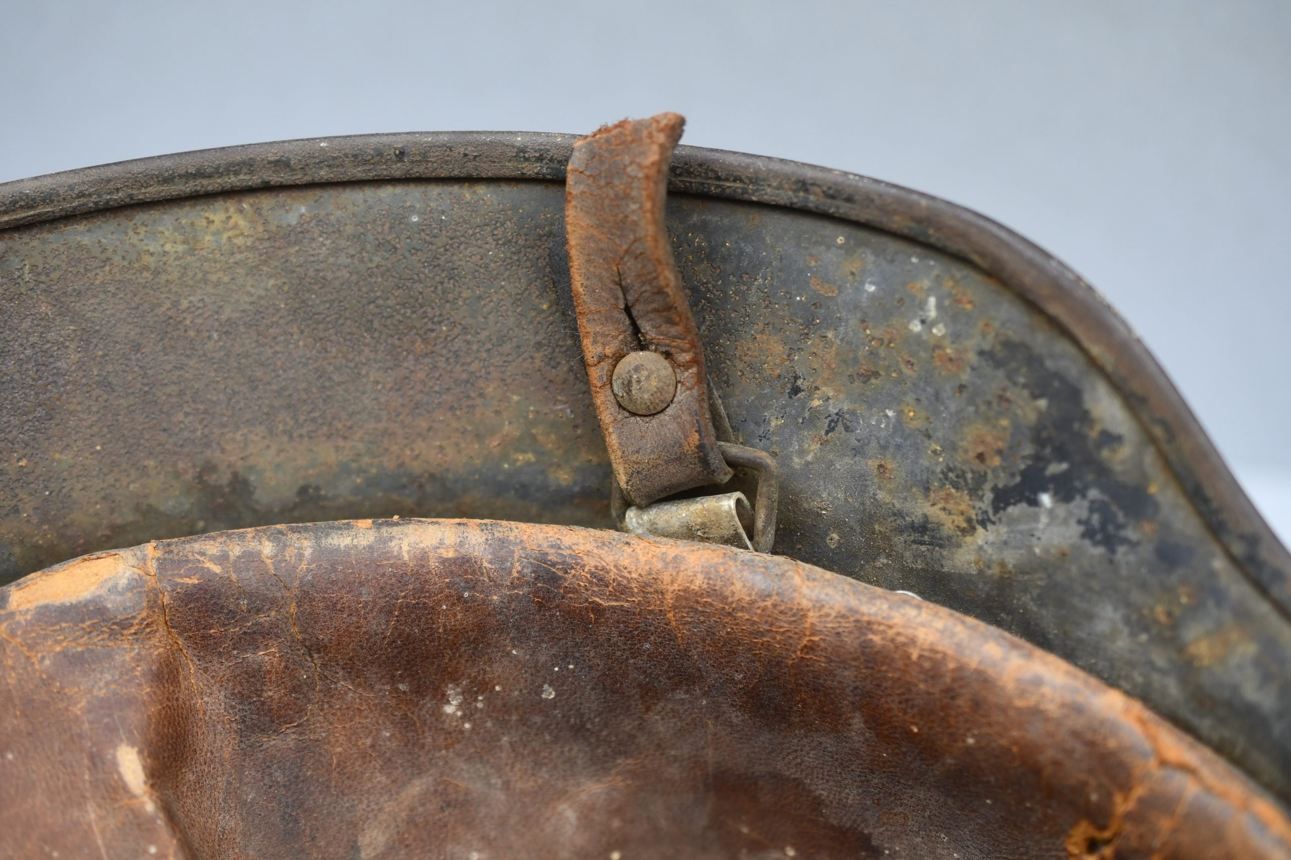 RARE M40 NSKK Motorgruppe-Luftwaffe single decal steel helmet ET64 — image 13