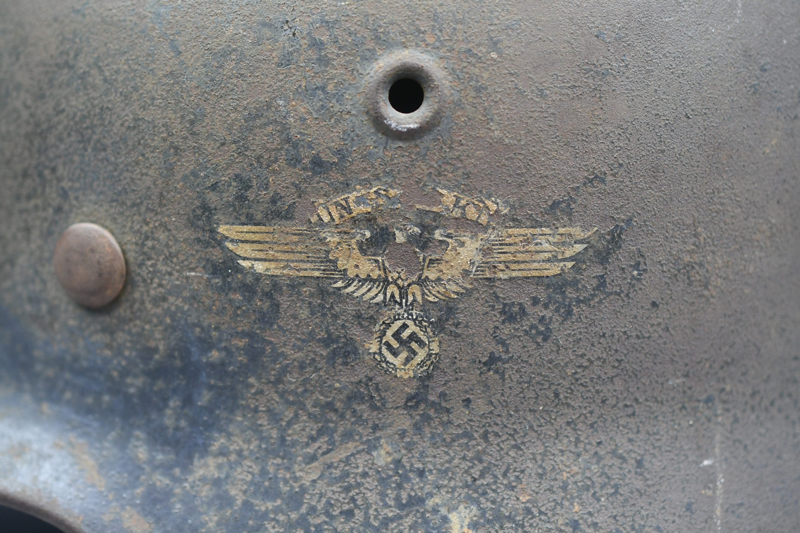 RARE M40 NSKK Motorgruppe-Luftwaffe single decal steel helmet ET64 — image 7