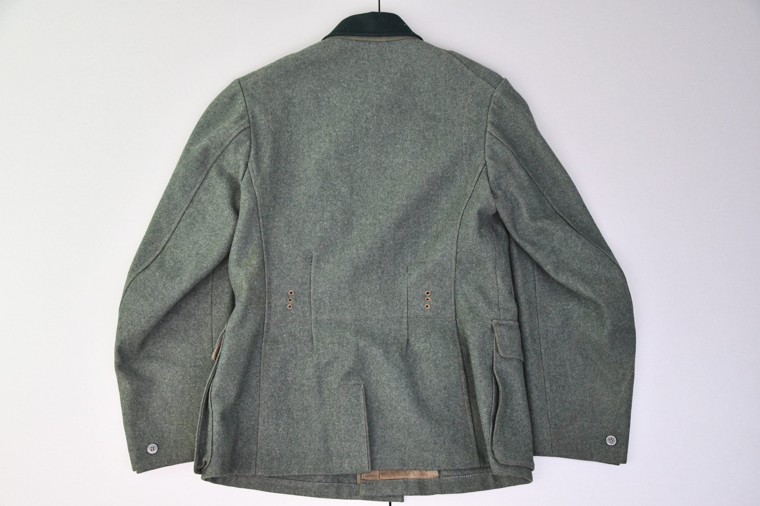 M36 army (Heer) enlisted field blouse converted for officer with Iron Cross clasp 1939 — image 11