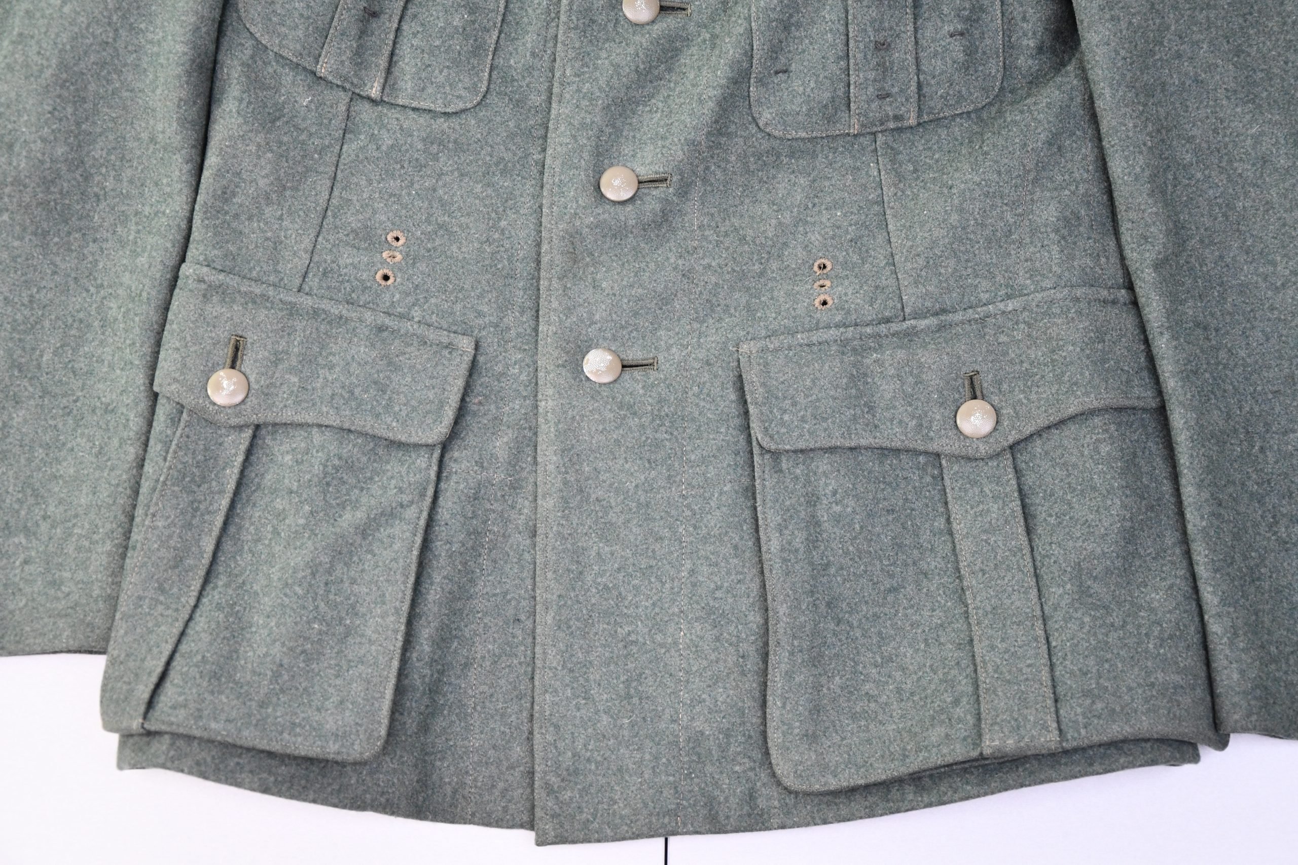 M36 army (Heer) enlisted field blouse converted for officer with Iron Cross clasp 1939 — image 3