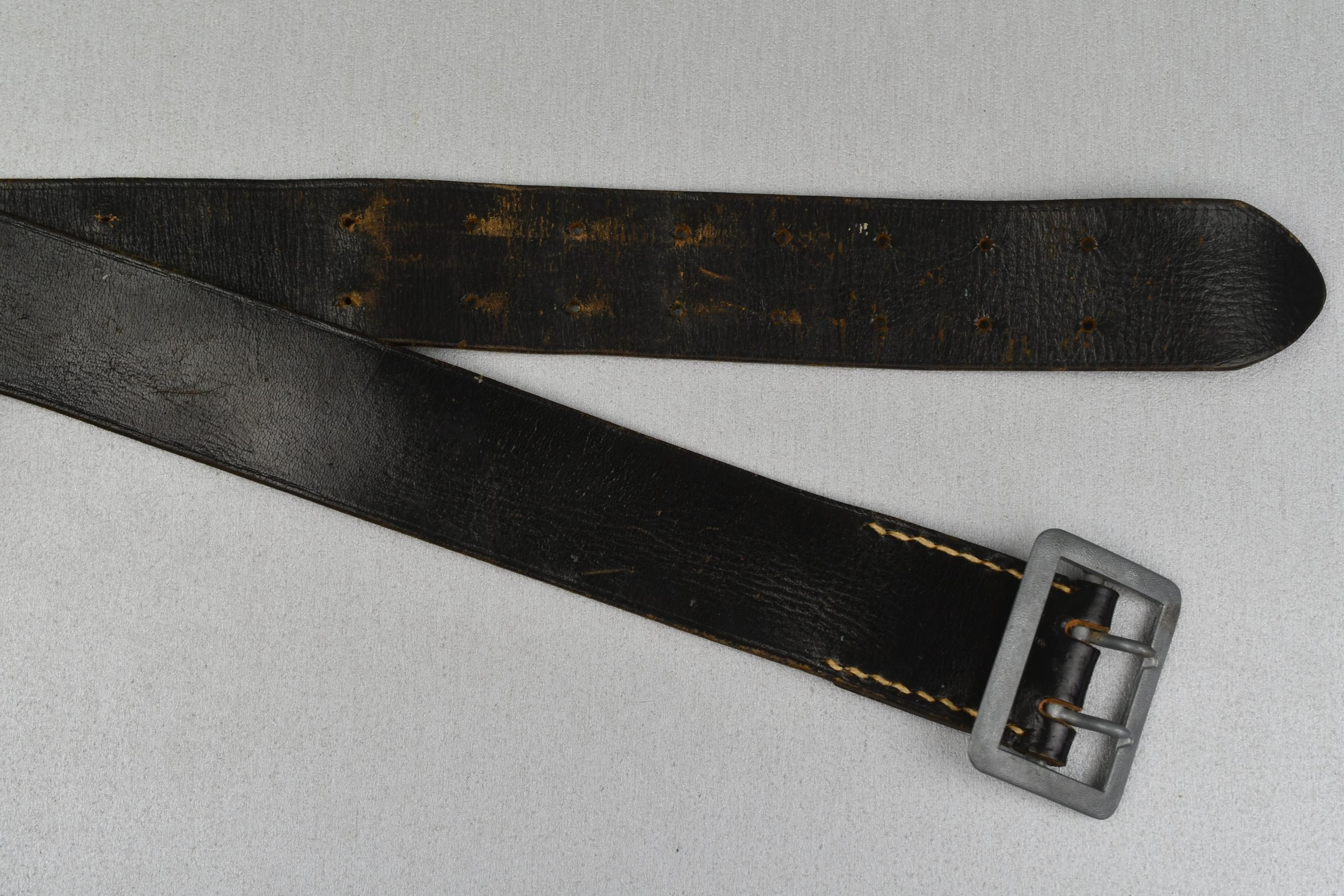 Black leather Wehrmacht officer 'Zweidorn' double claw — image 2