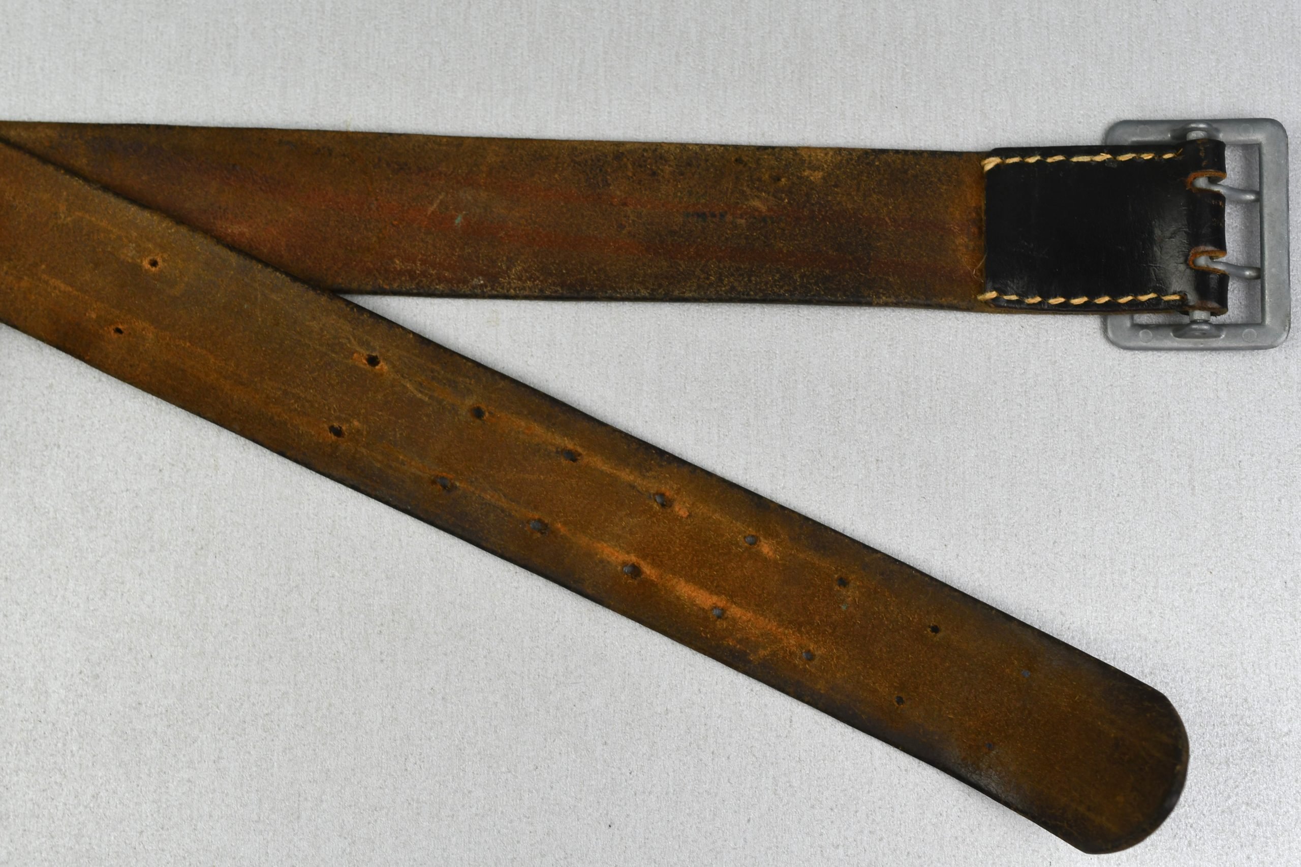 Black leather Wehrmacht officer 'Zweidorn' double claw — image 3