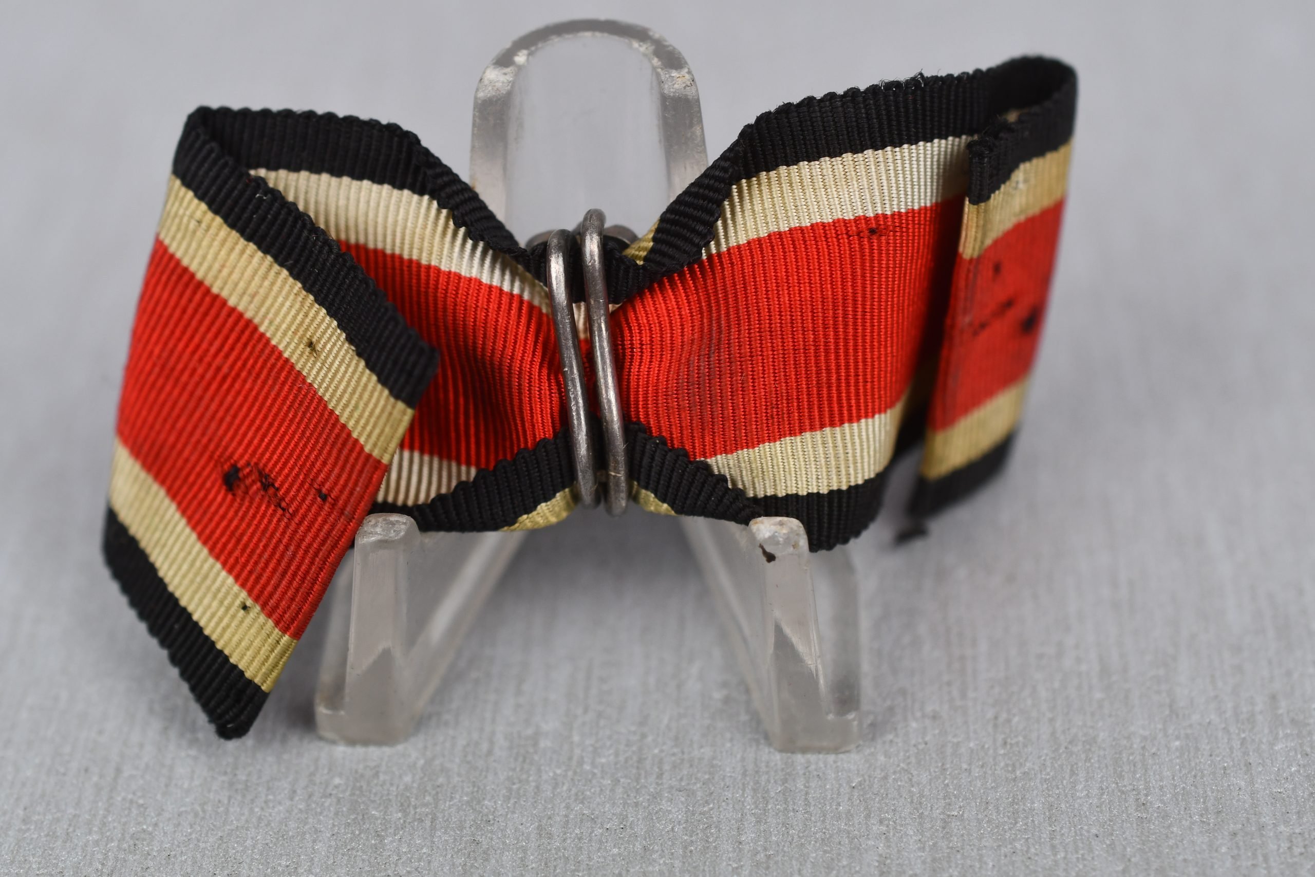 Museum quality reproduction of the German Knight's Cross oak leaves — image 2